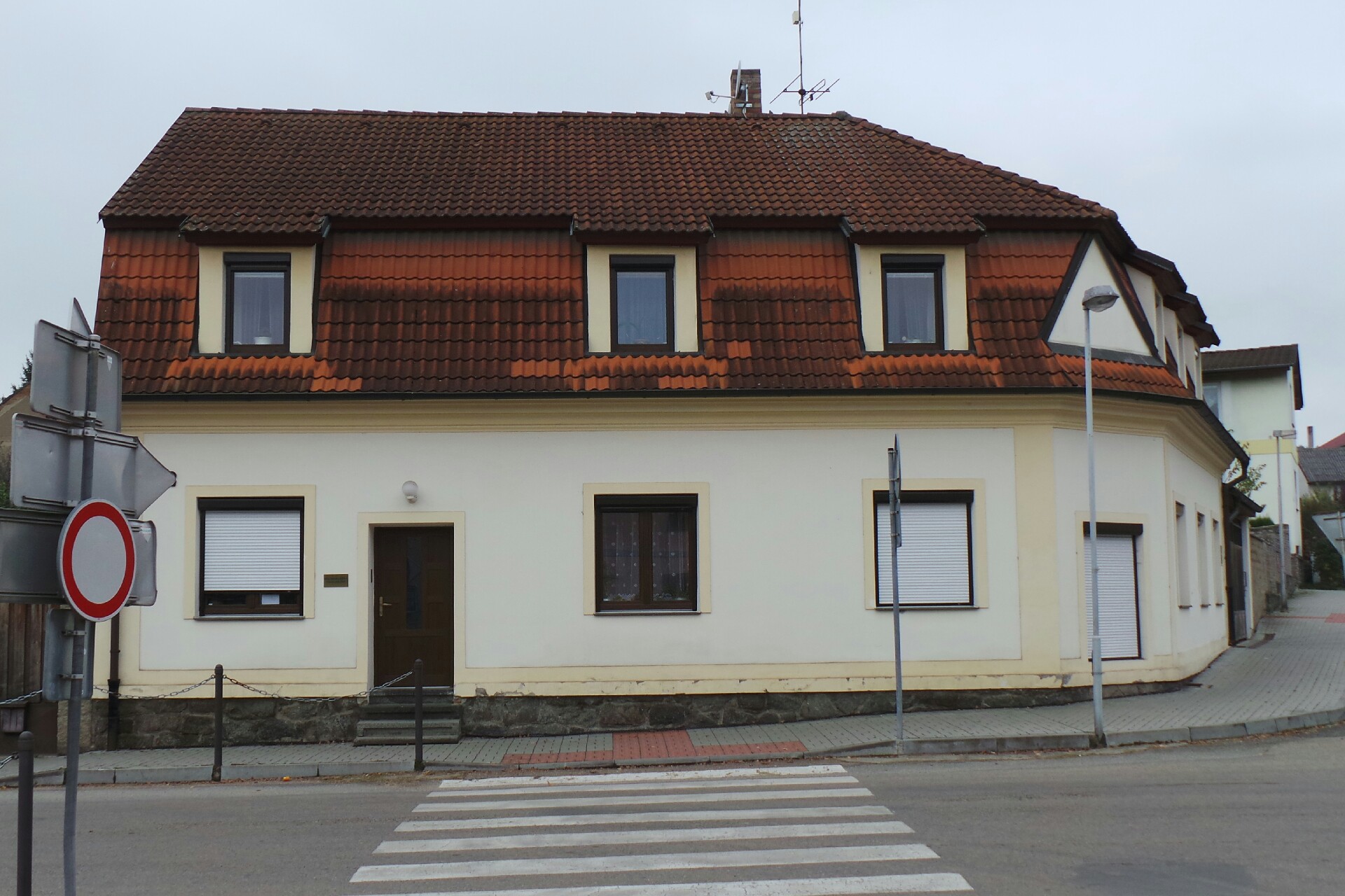 MUDr. Bohuslav Hvězda