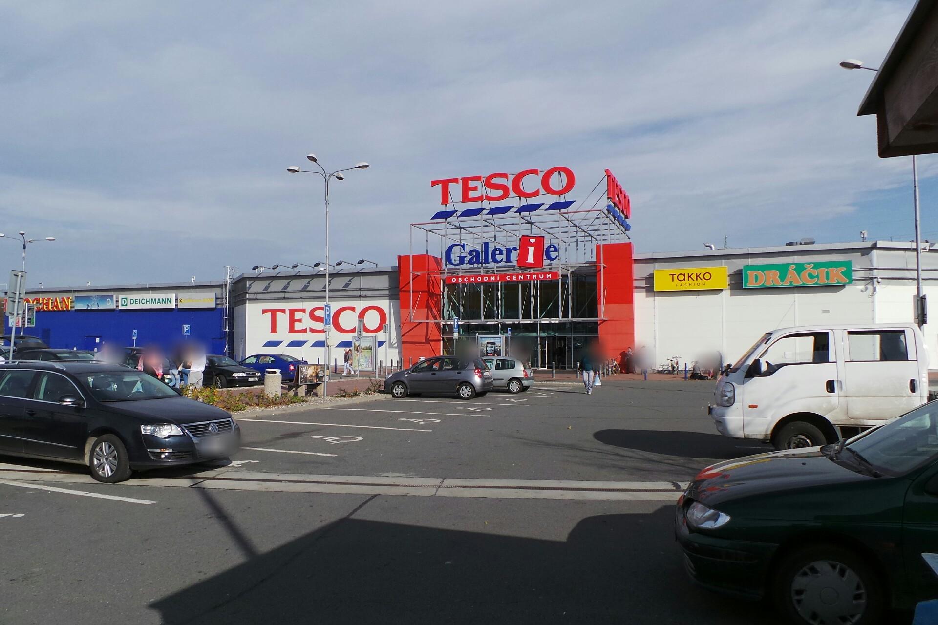 Raiffeisenbank - bankomat foto 2