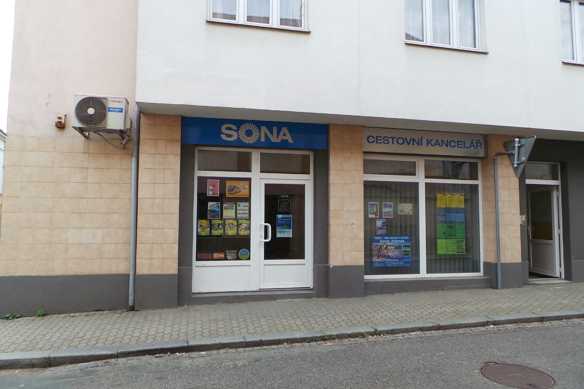 SONA rent s.r.o. foto 2