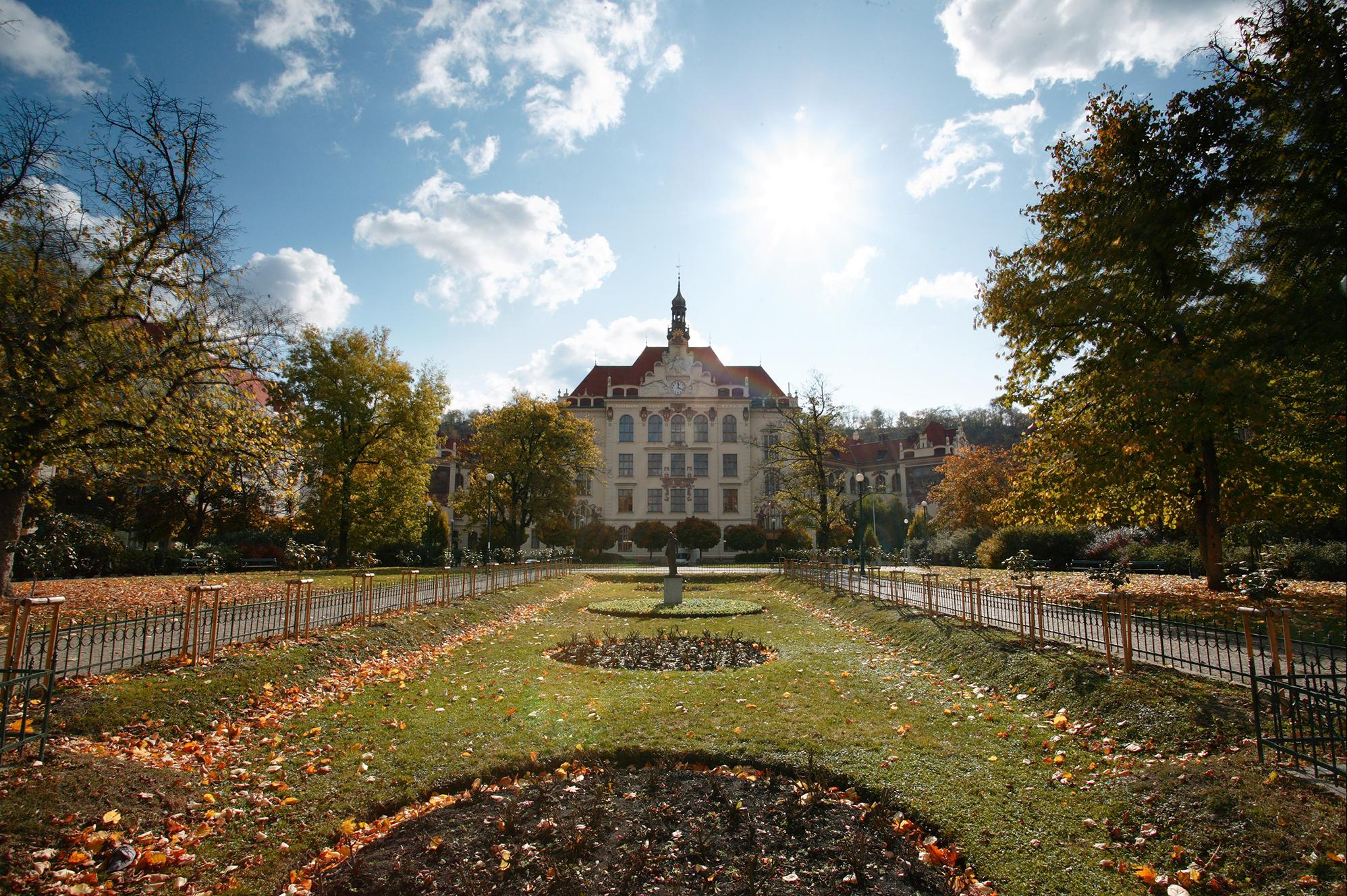 stay.work.live.prague.