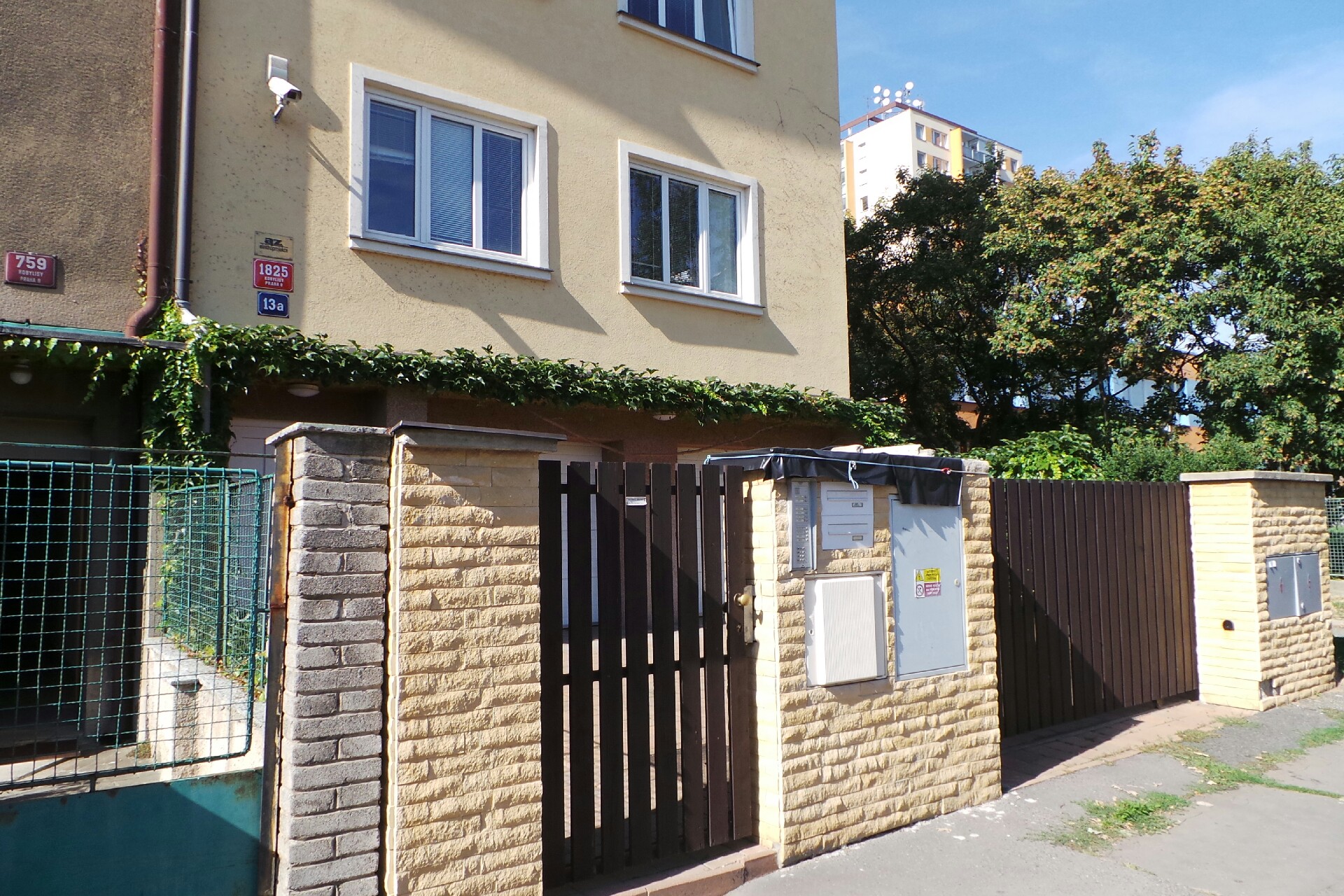 AZ elektroprojekce, s.r.o.