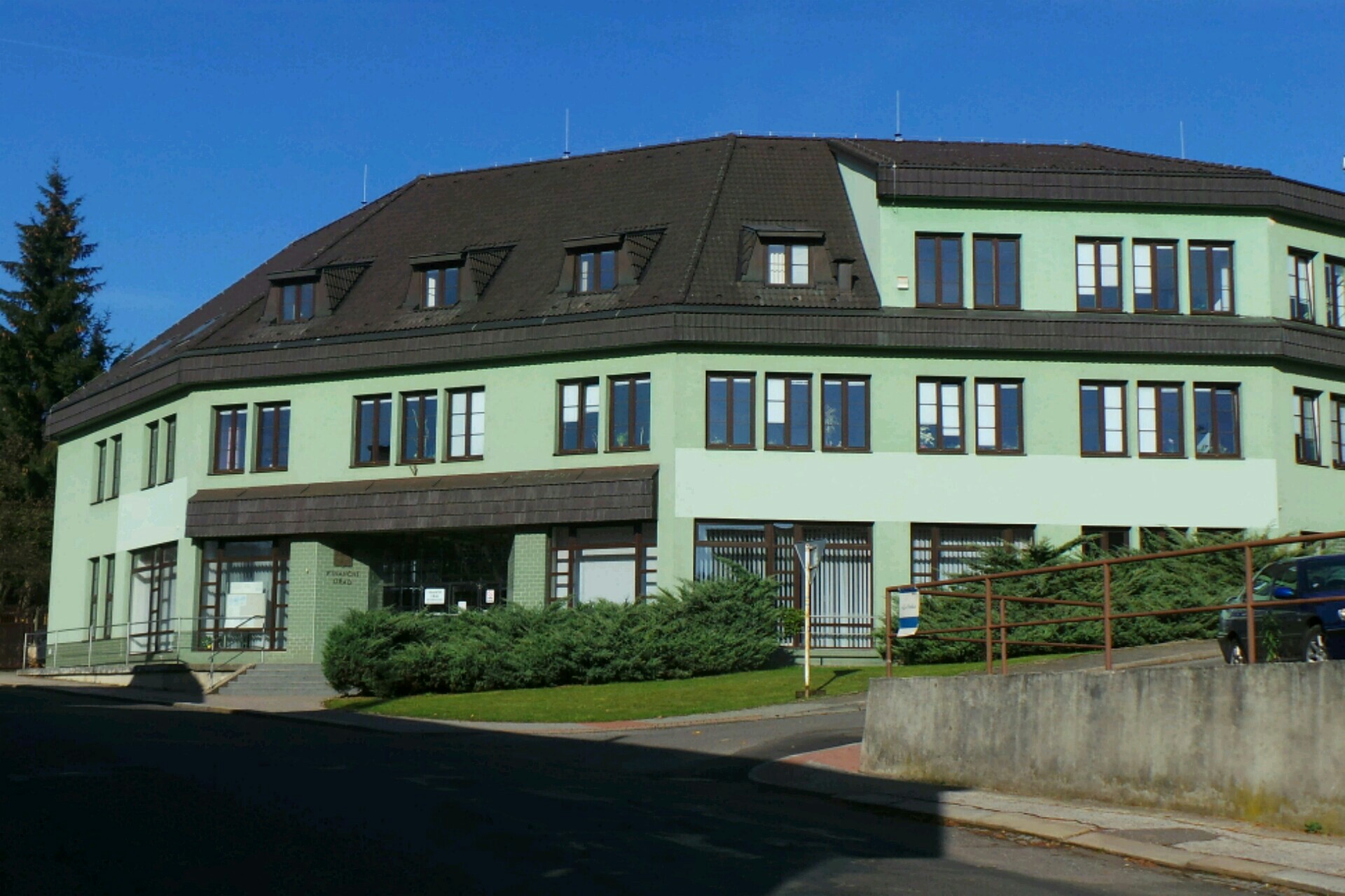 Finanční úřad pro Liberecký kraj - Územní pracoviště v Semilech