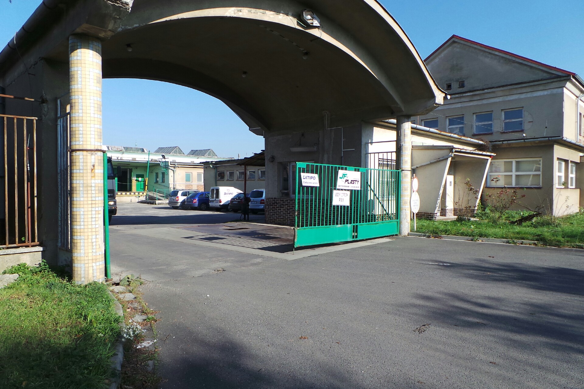 JF PLASTY, s.r.o.