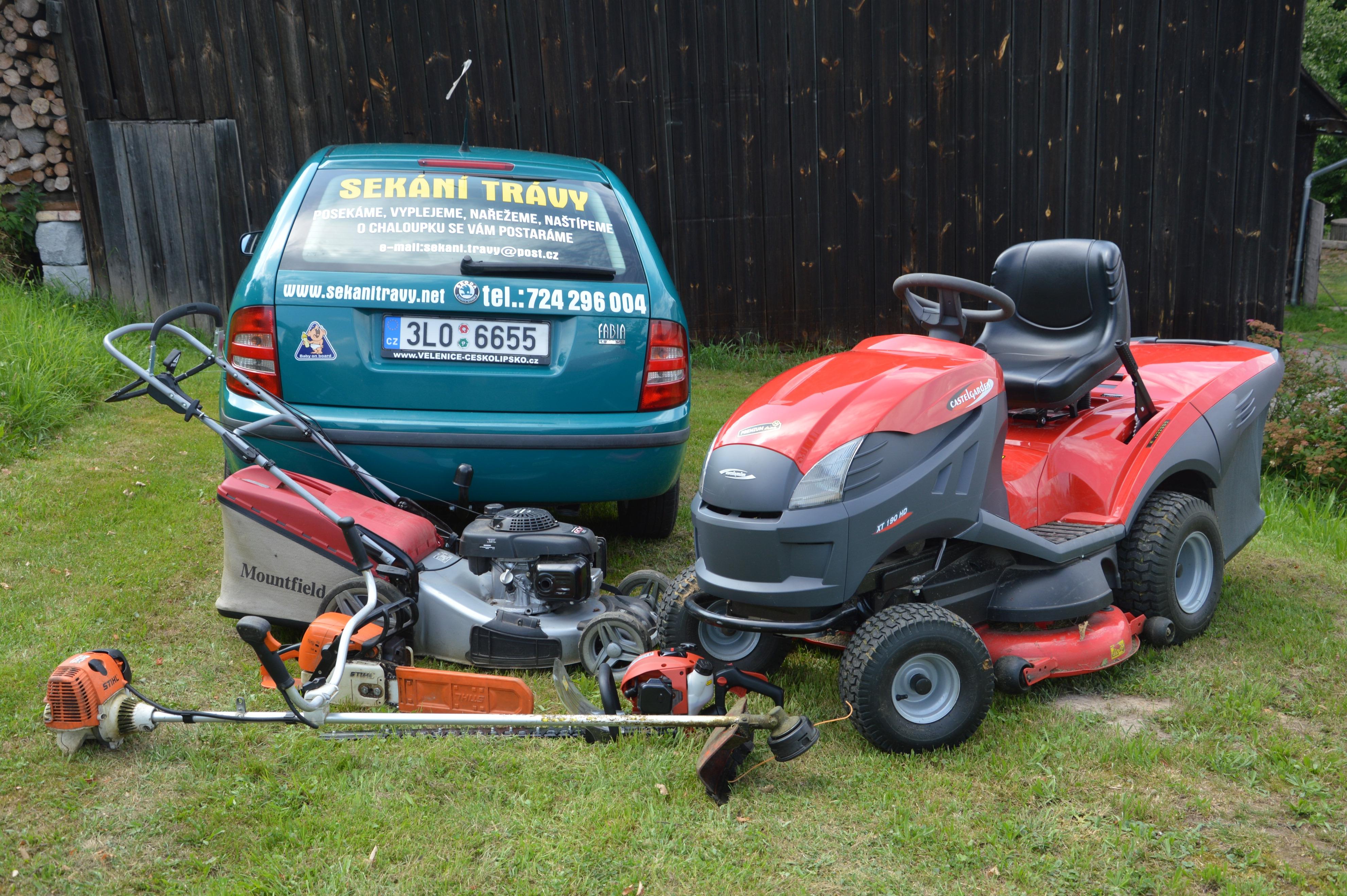 Zdeněk Záruba - Sekání Trávy foto 1