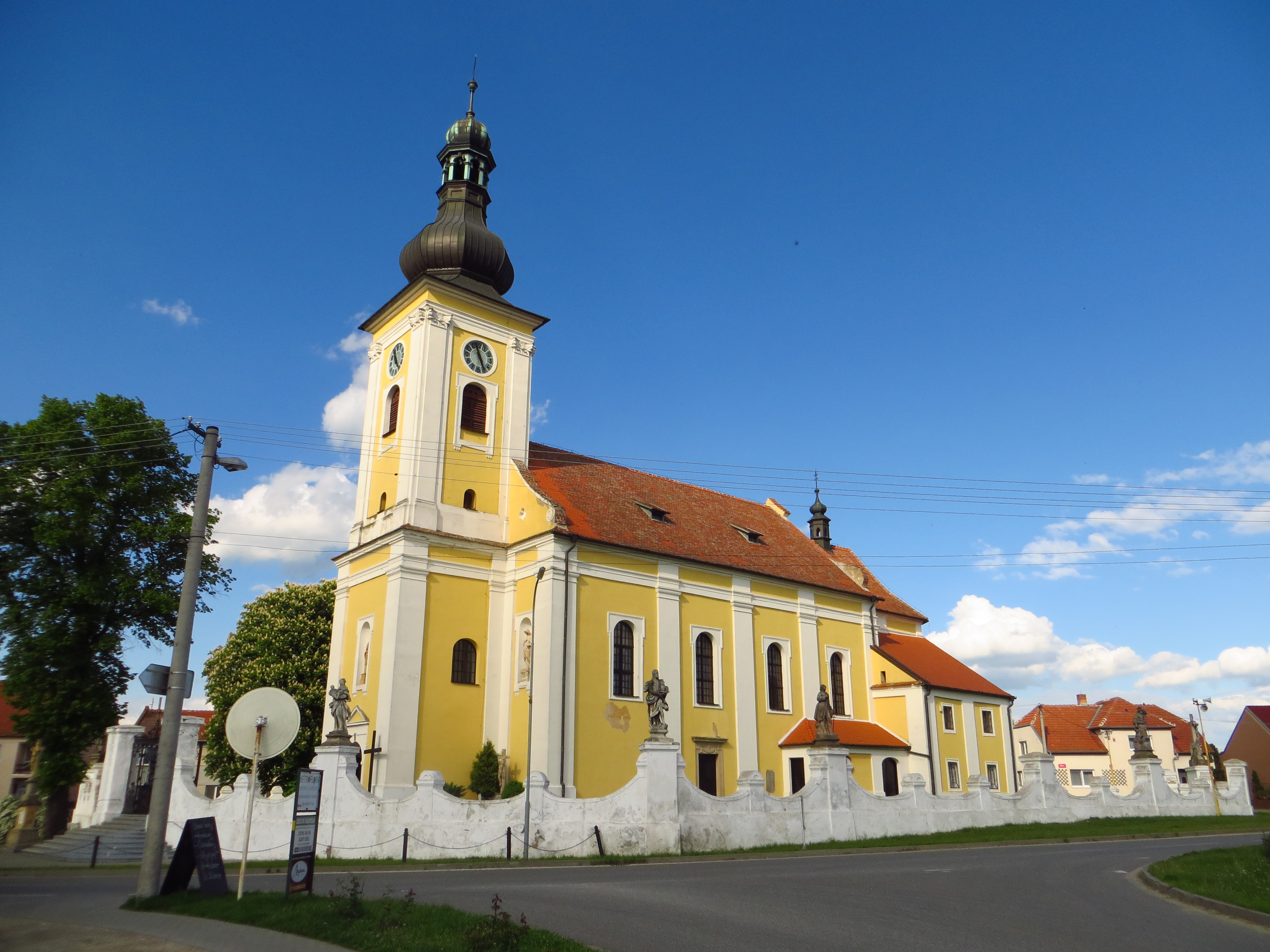 Římskokatolická farnost Milotice u Kyjova