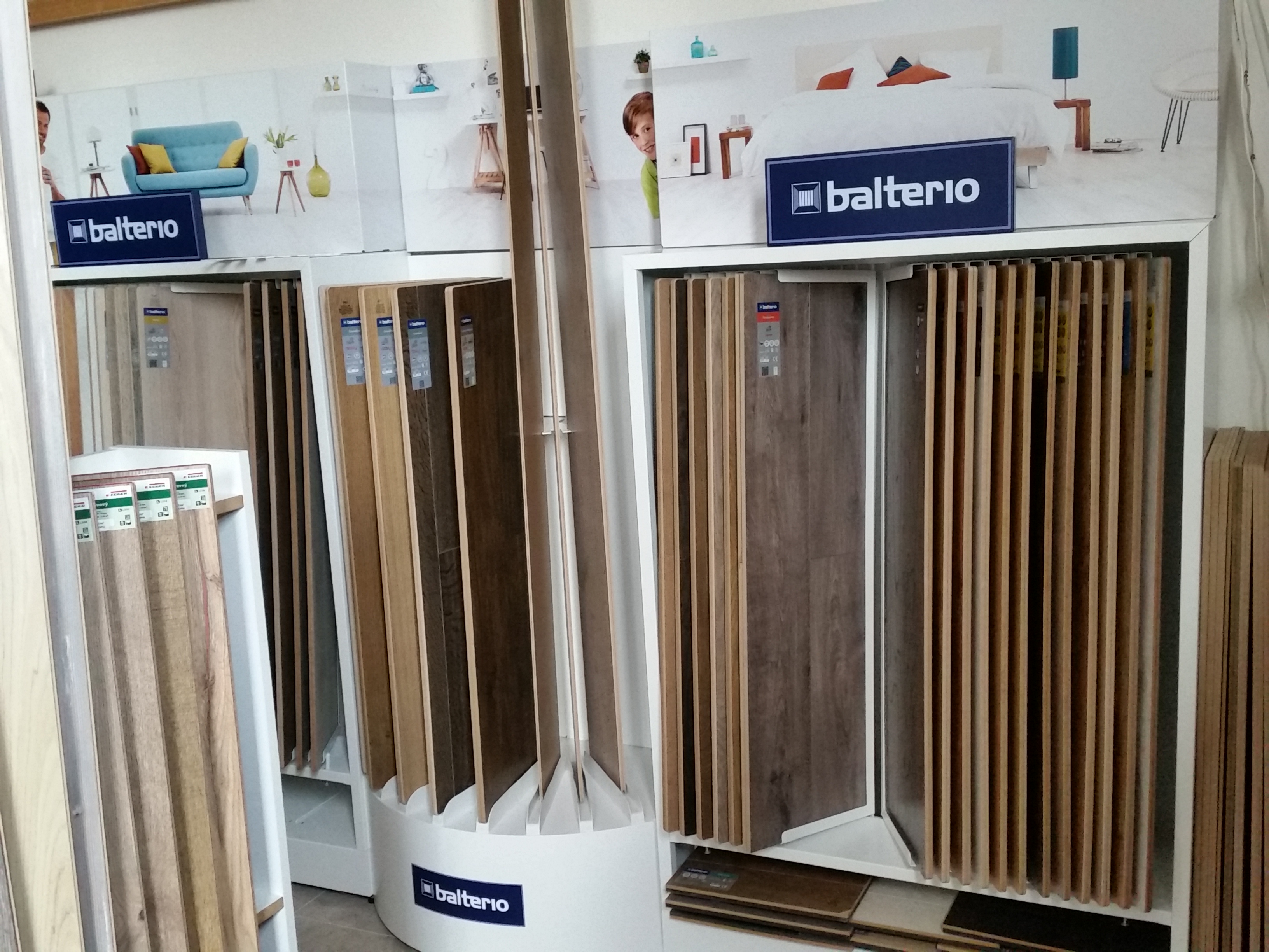 PODLAHY A INTERIÉRY - Březina foto 3