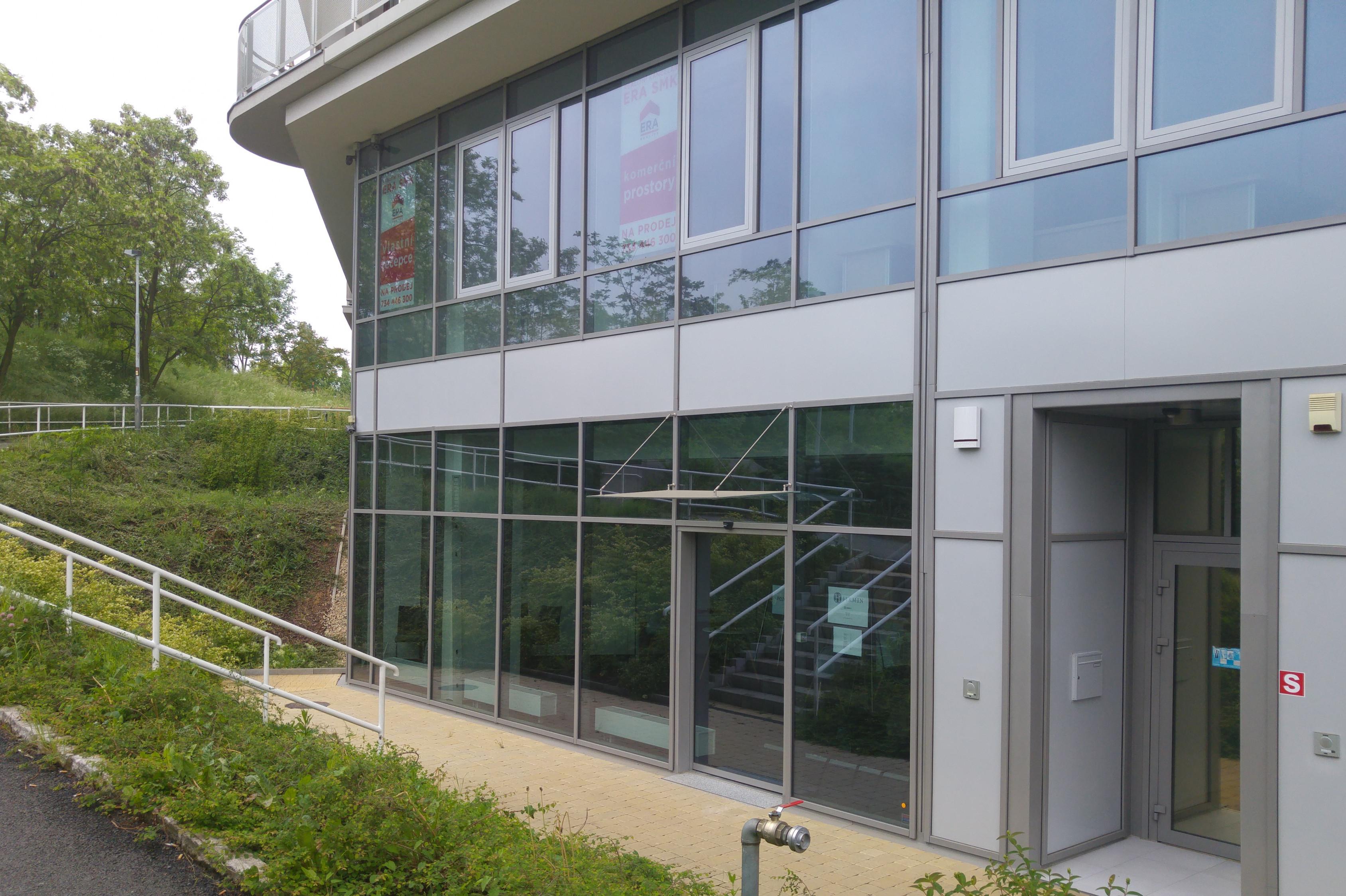 FIRMIN - ready made a sídlo firmy