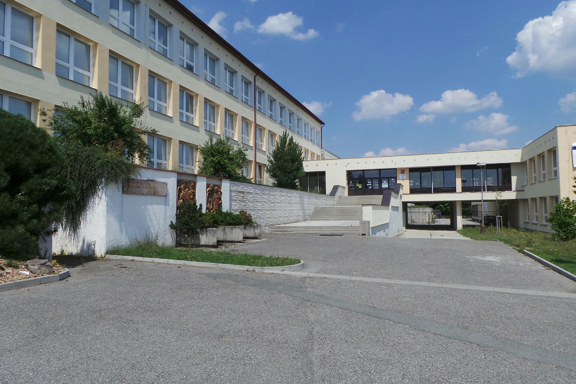 ZŠ J. V. Sládka Zbiroh