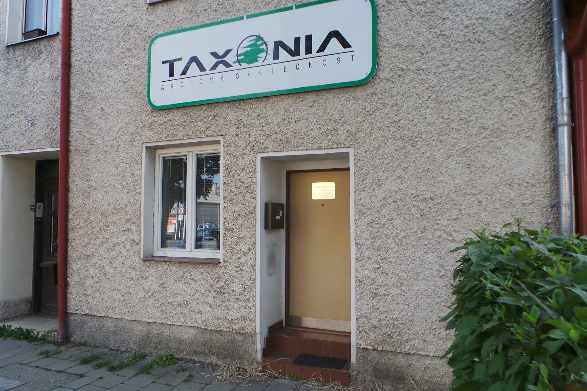 TAXONIA CZ, s.r.o.
