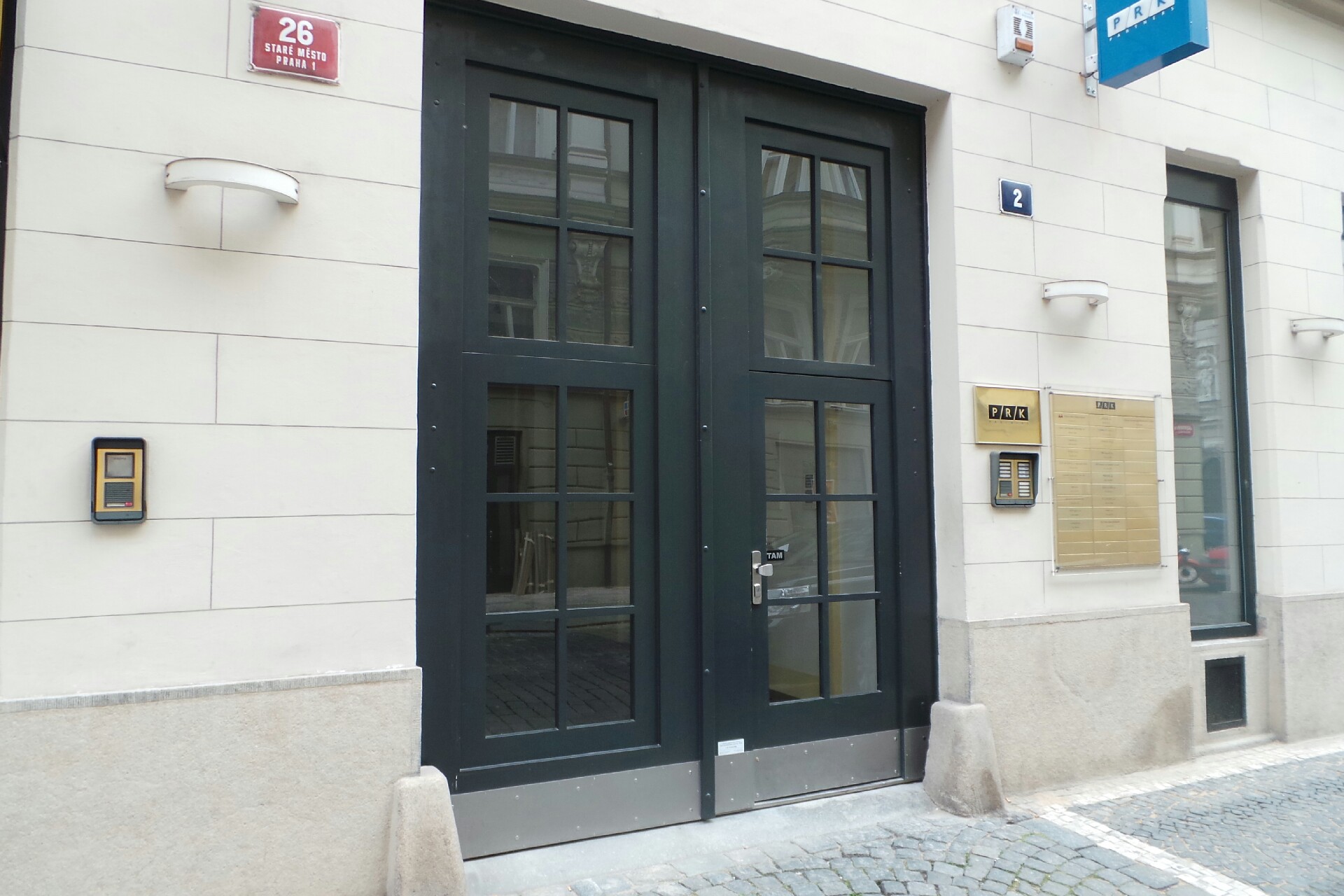 Mgr. Roman Pečenka, advokát