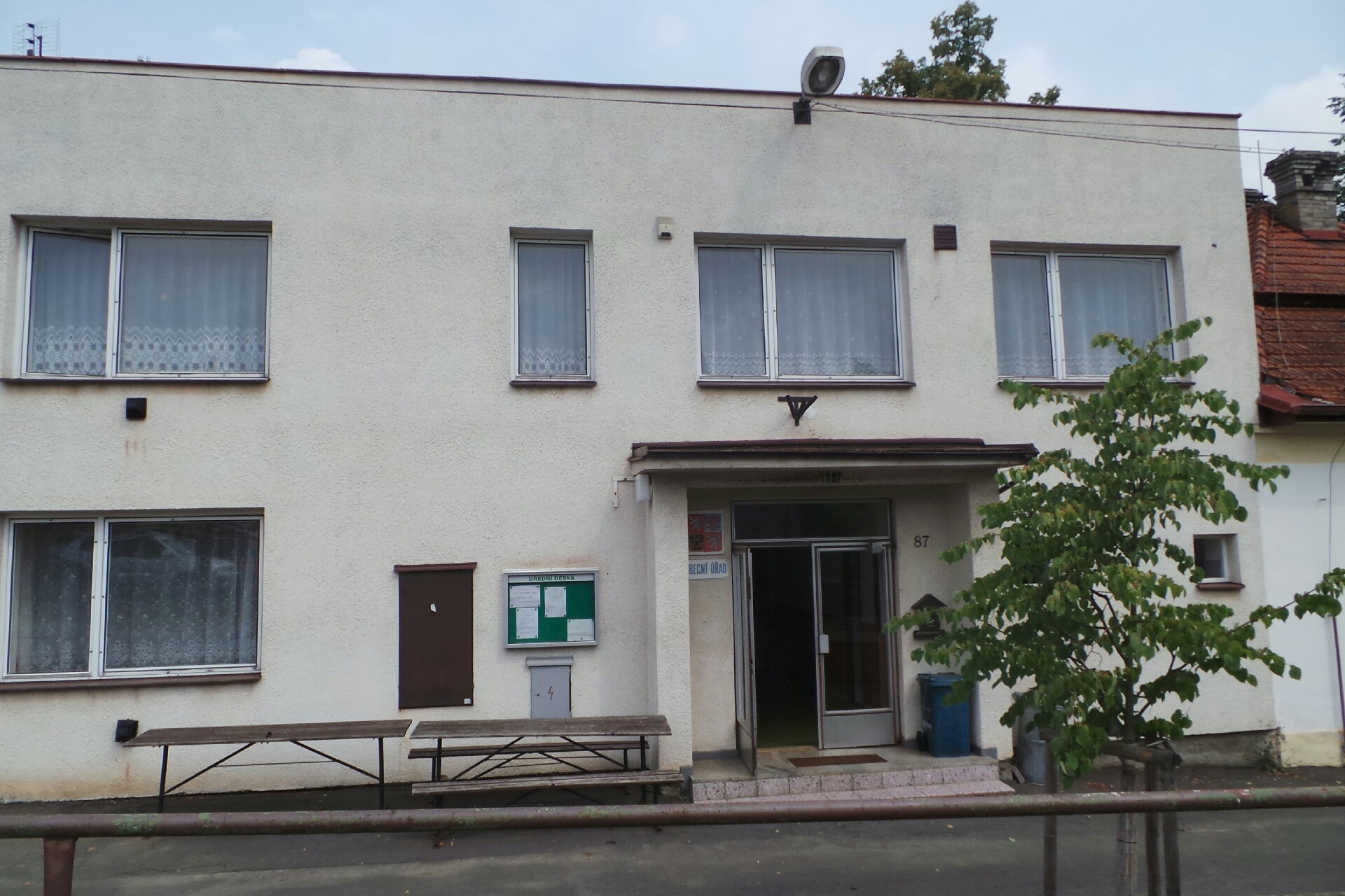 Nová Ves u Chýnova - obecní úřad