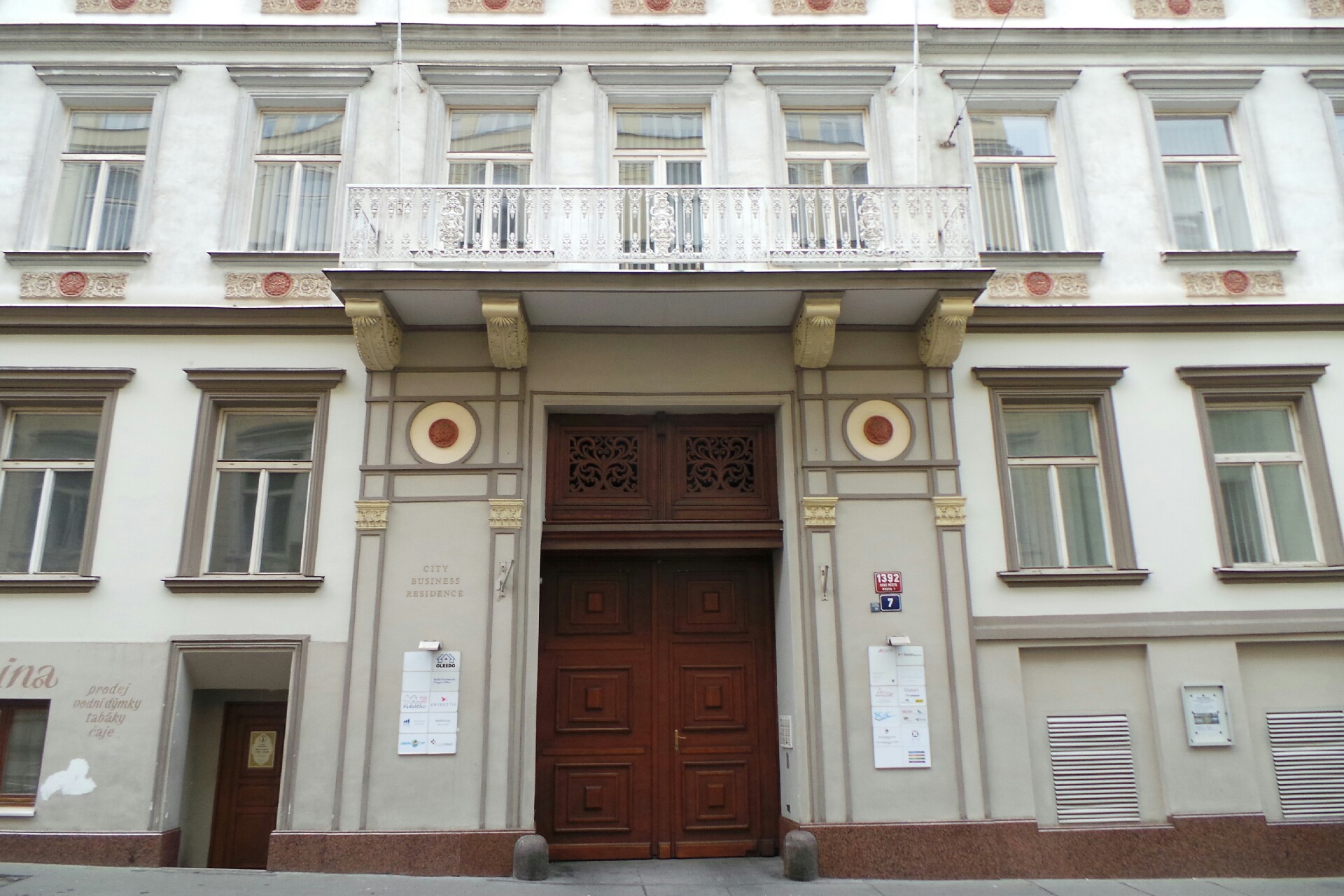 OLREDO REAL, spol. s r.o.