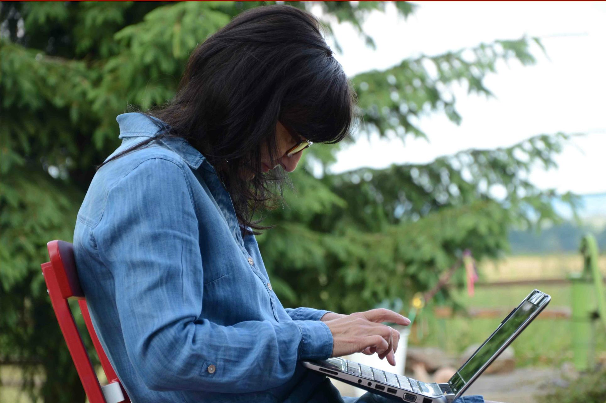 PhDr. Jana Lazarová