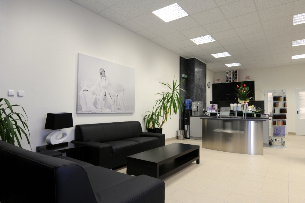 In hair studio - Monika Martincová foto 2