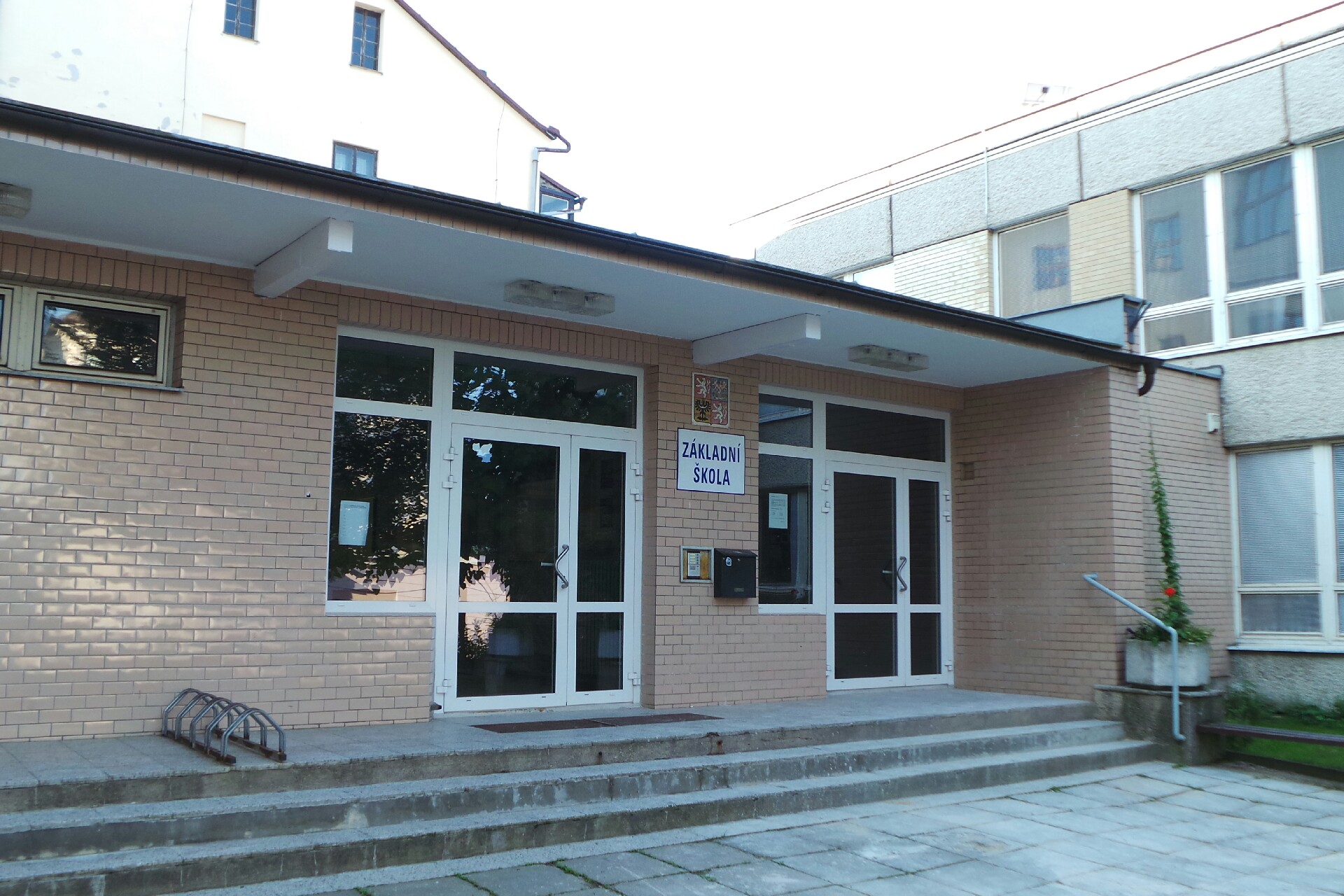 Základní škola Ústí nad Orlicí, Komenského 11