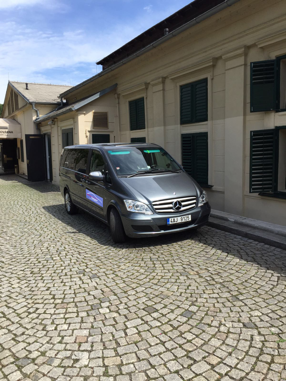 Prague Airport Transport foto 2