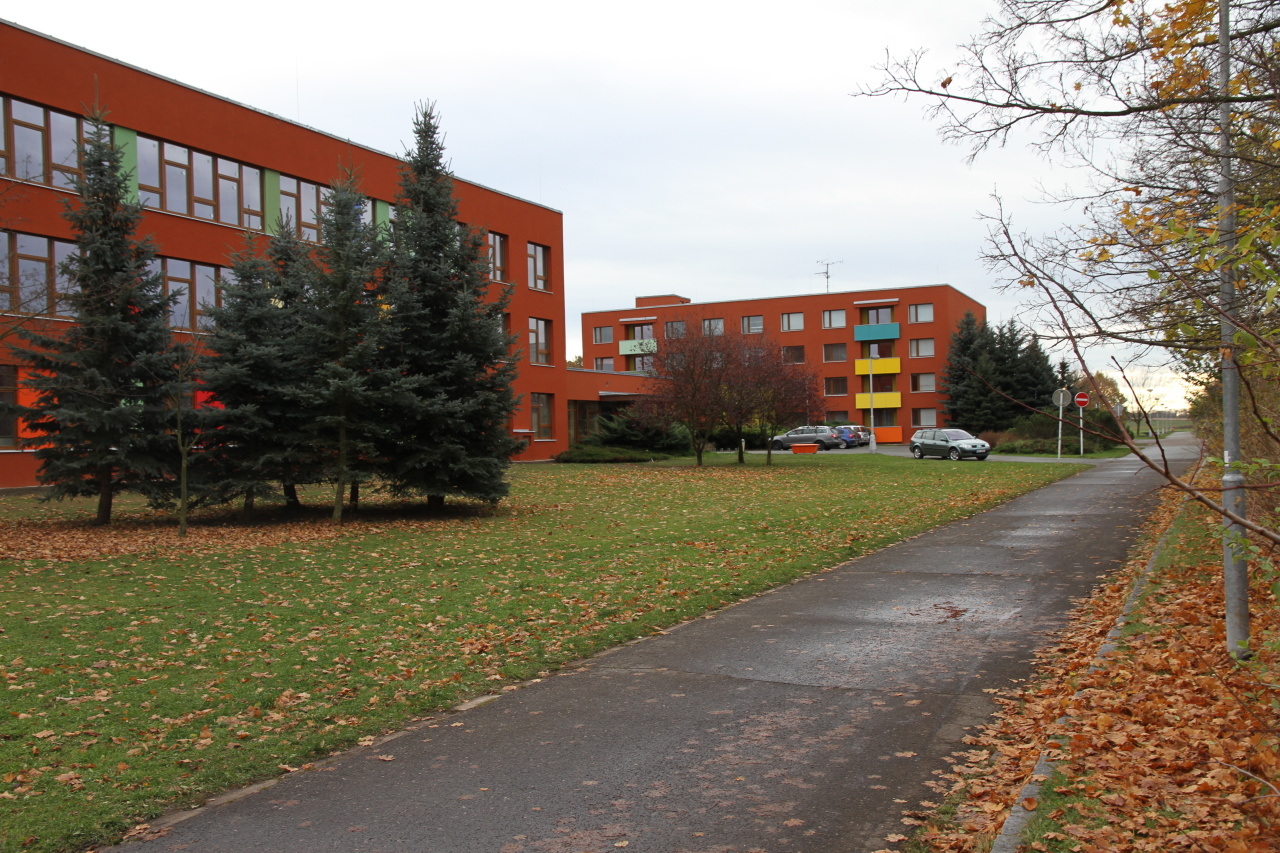 Střední škola Hradec Králové, Štefánikova 549 foto 2