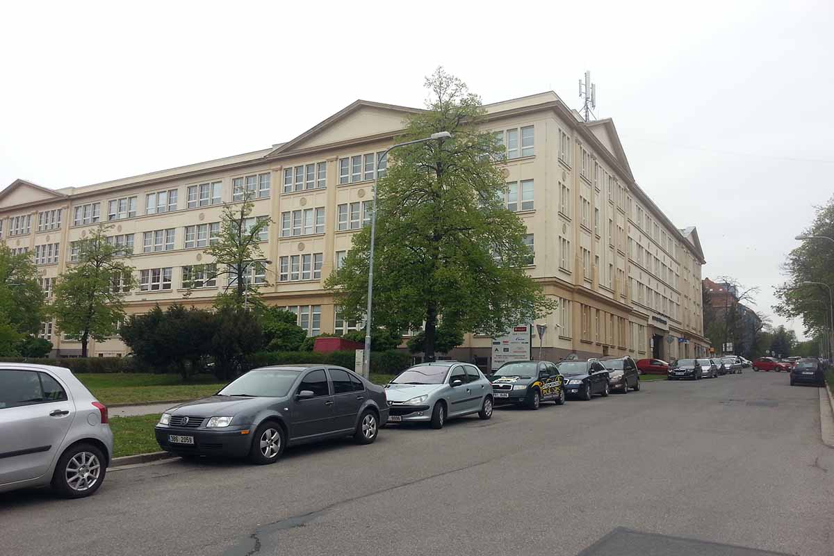 STOPDLUHUM.CZ foto 3
