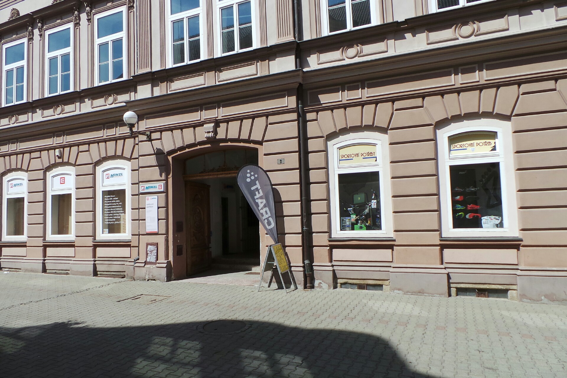 HANZL ELEKTROMONTÁŽE, s.r.o.