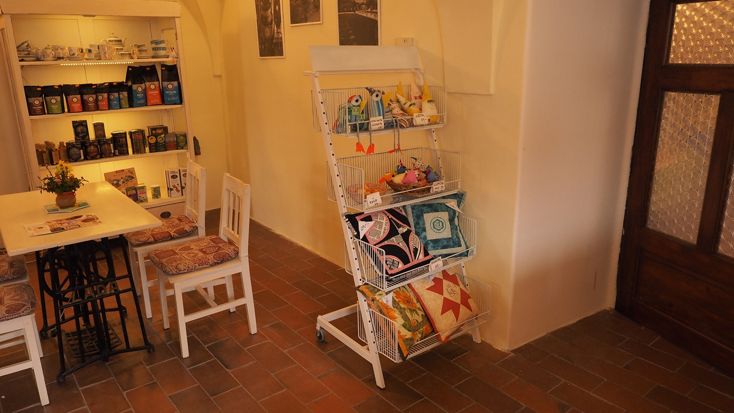 Kávy pitel - pražírna kávy, kavárna a obchůdek U Michaela foto 4