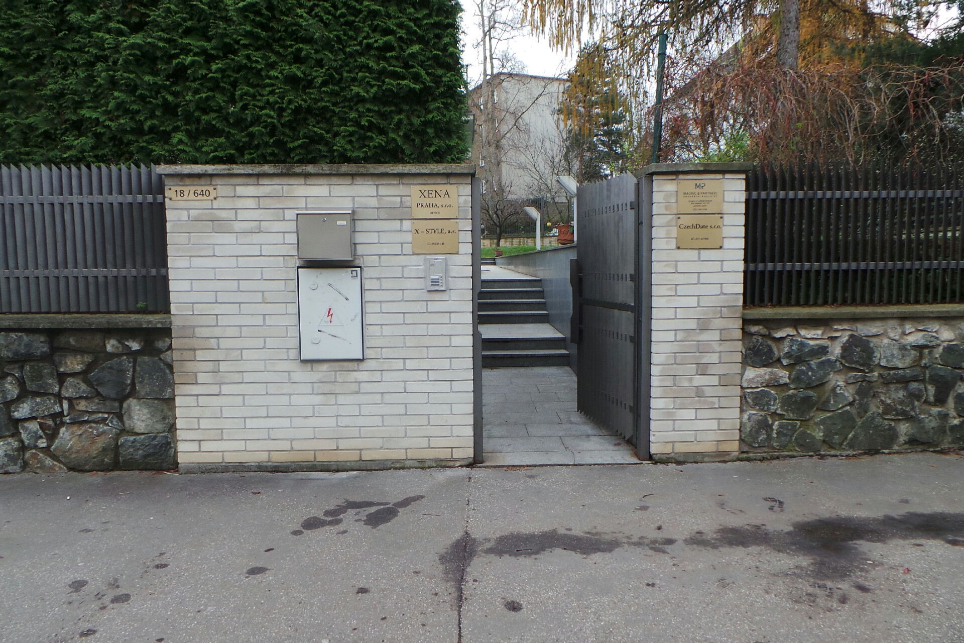 Mgr. Lukáš Blažek, advokátní kancelář