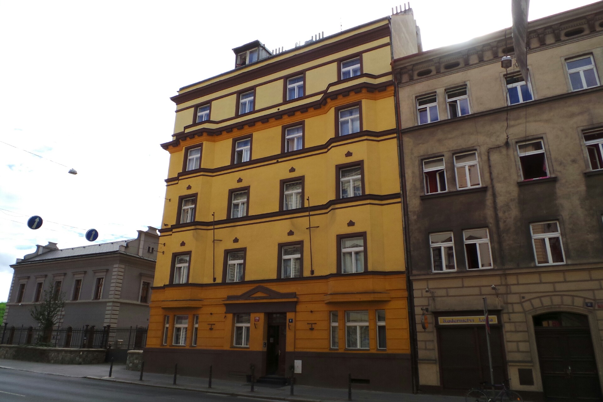 SLUEN, společnost s ručením omezeným