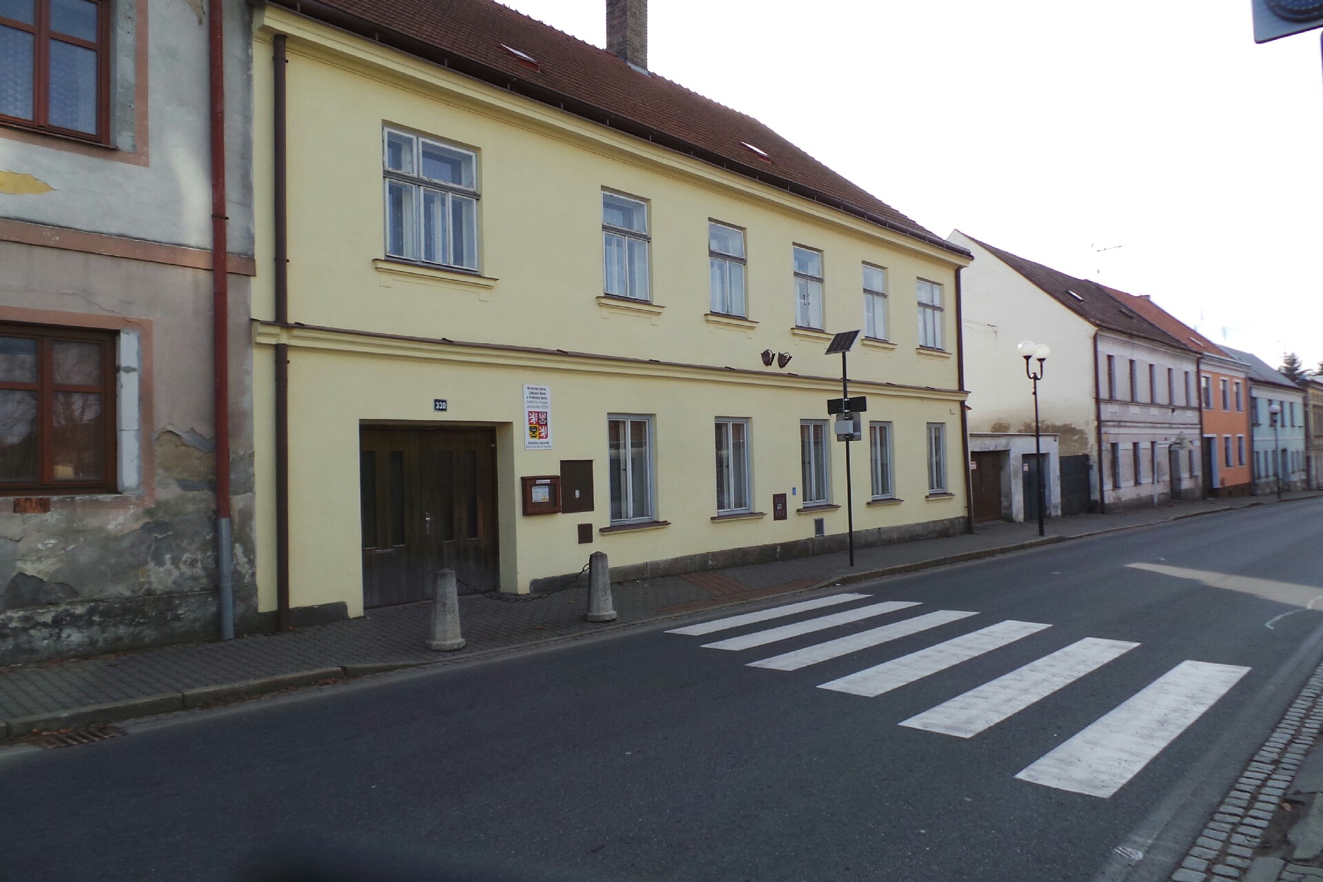 Základní škola a Praktická škola, Jindřichův Hradec, Jarošovská 1125/II