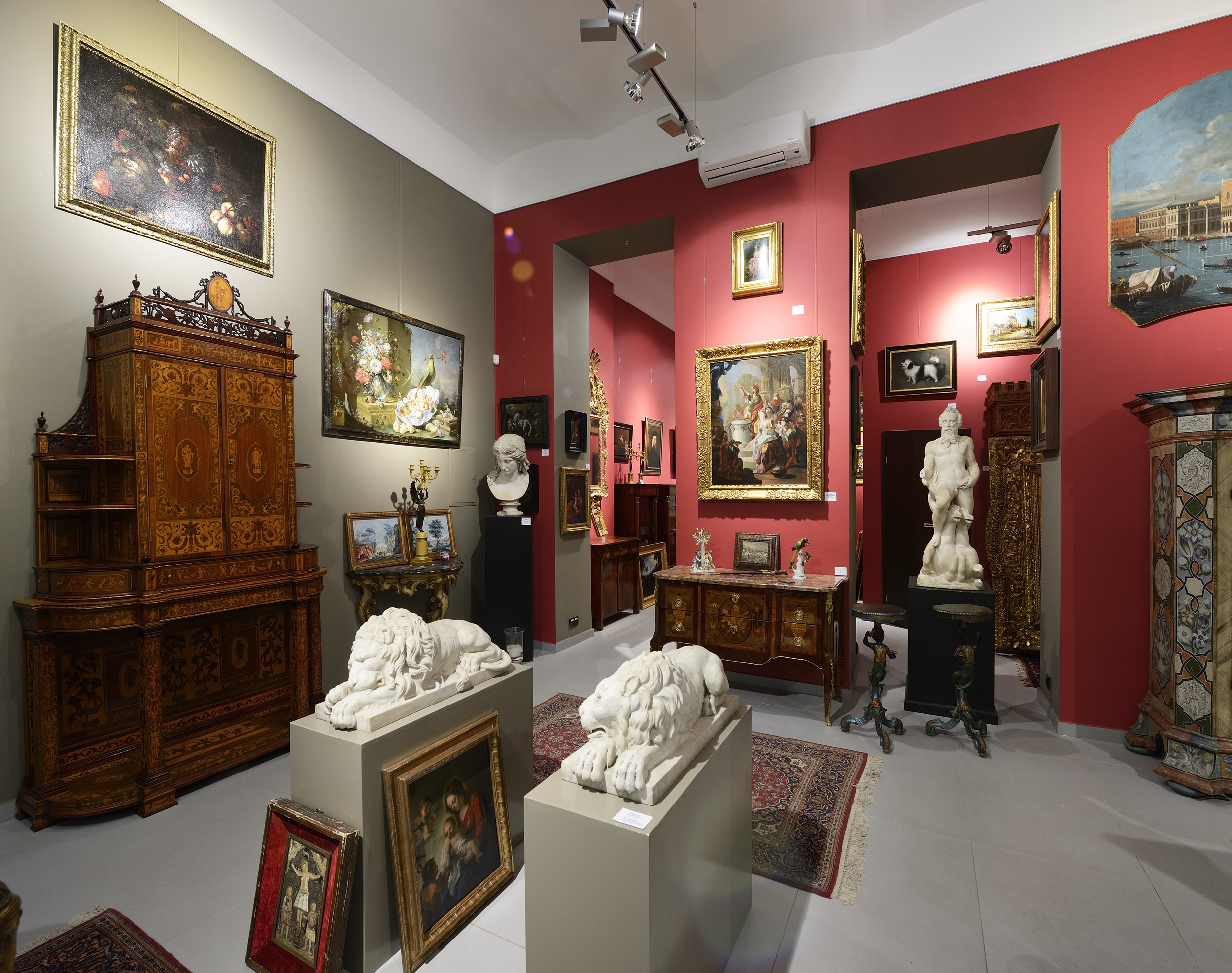 Fine Antiques Prague foto 5
