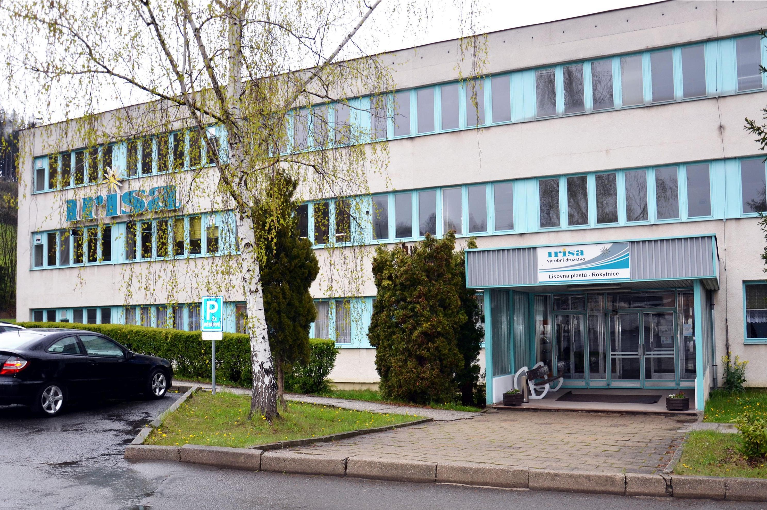 IRISA - lisování plastů