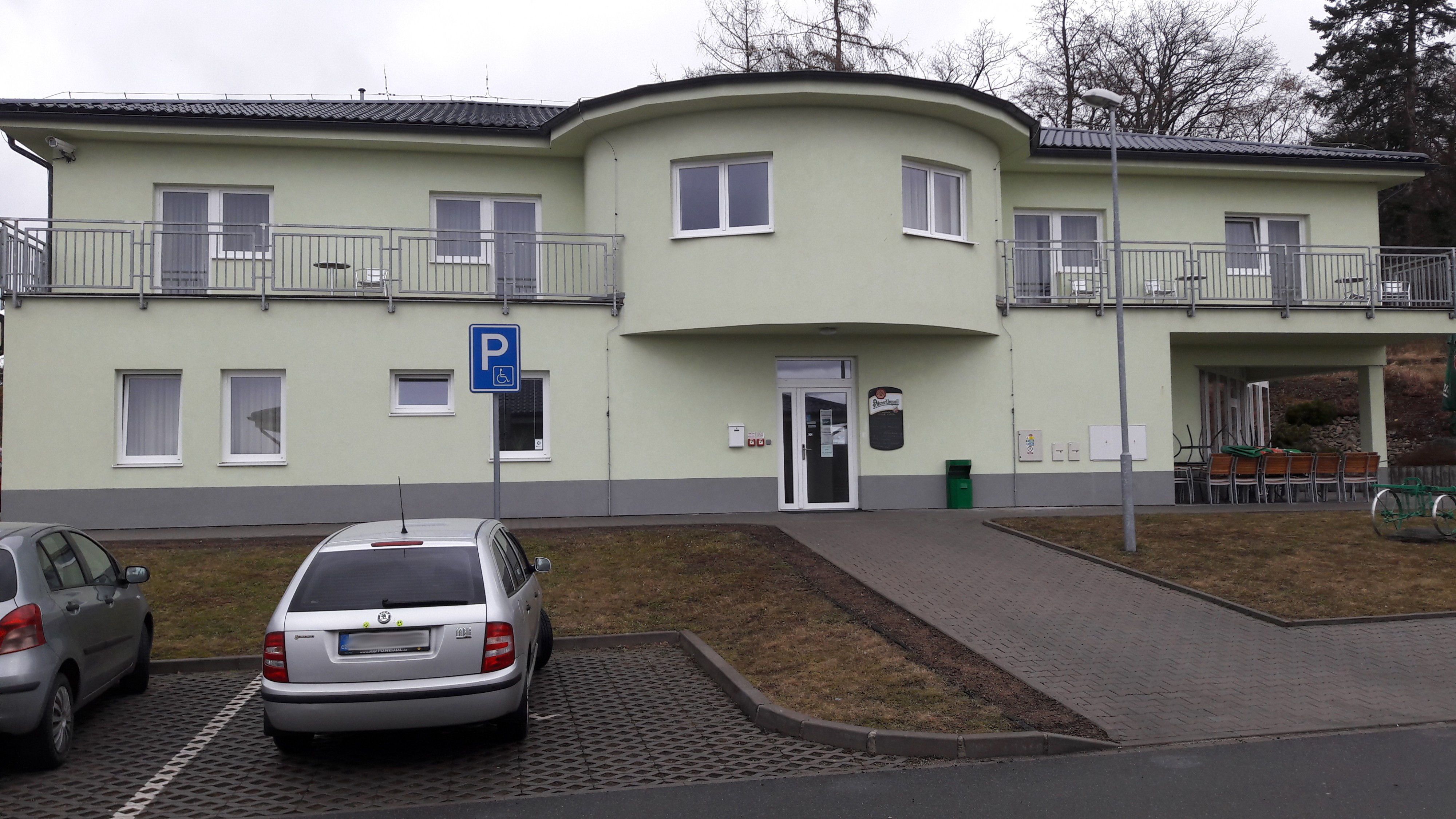 Restaurace a penzion Na Zemědělce