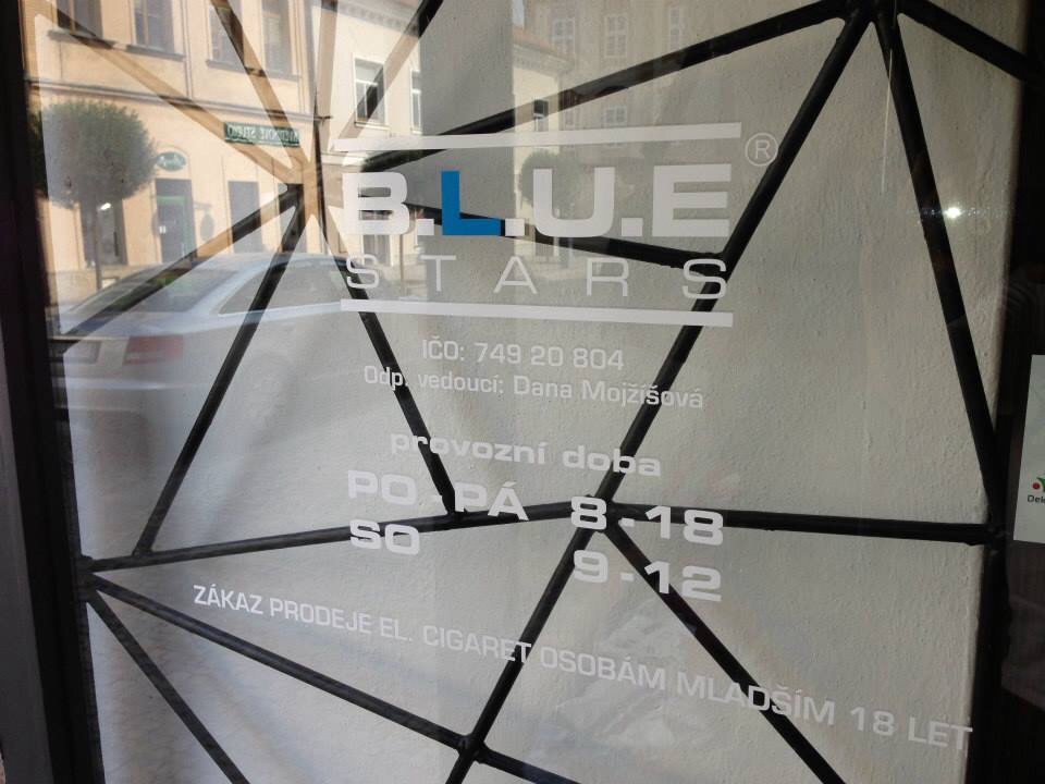 B.L.U.E. STARS foto 4