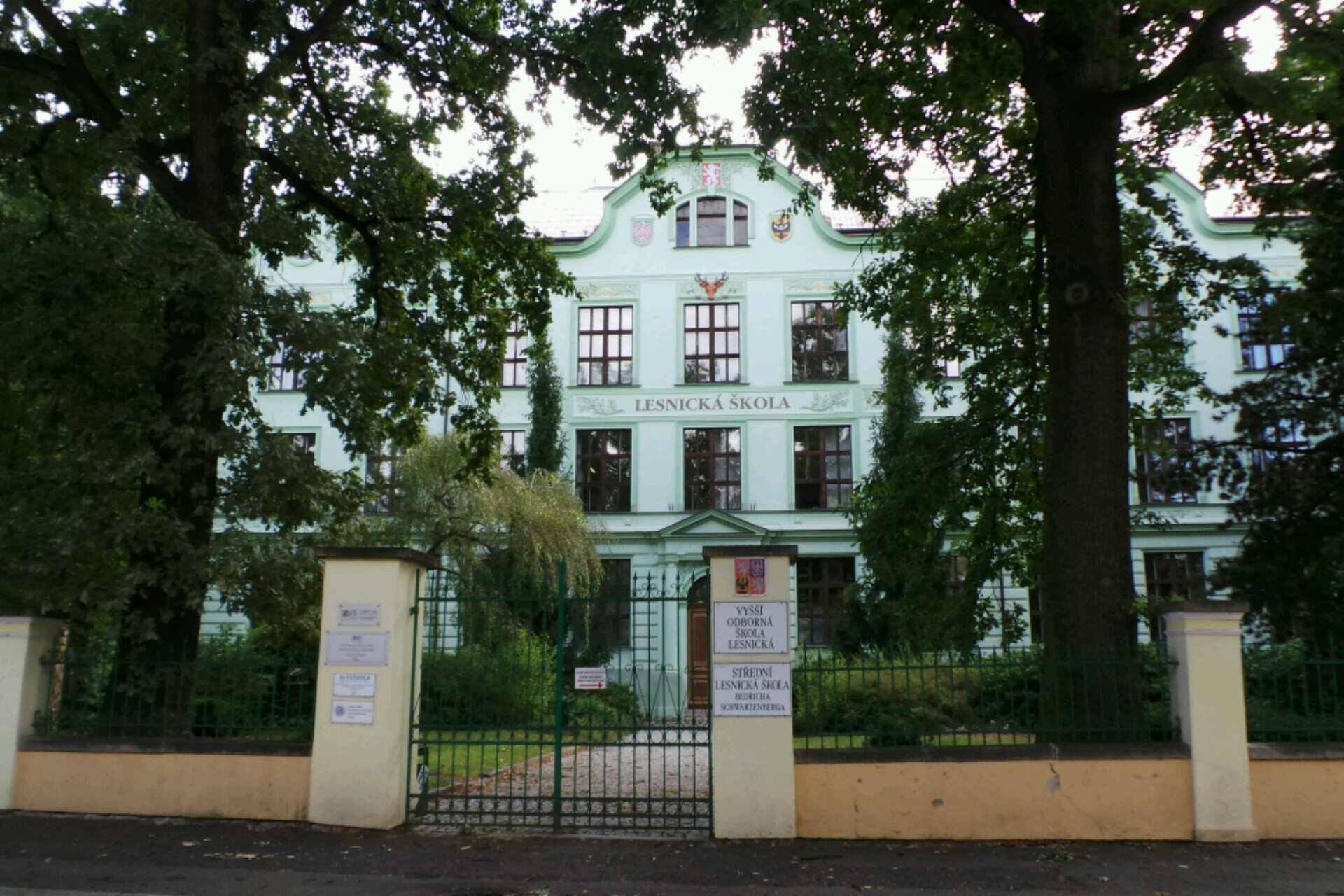 Vyšší odborná škola lesnická a Střední lesnická škola Bedřicha Schwarzenberga, Písek, Lesnická 55