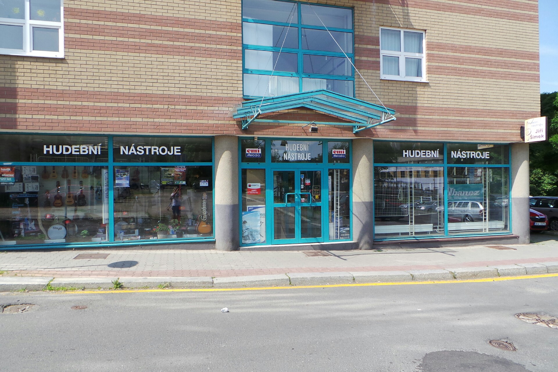 Hudebninastrojeliberec.cz