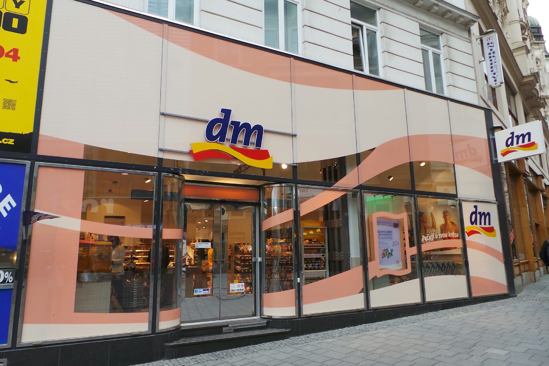 dm drogerie markt s.r.o.