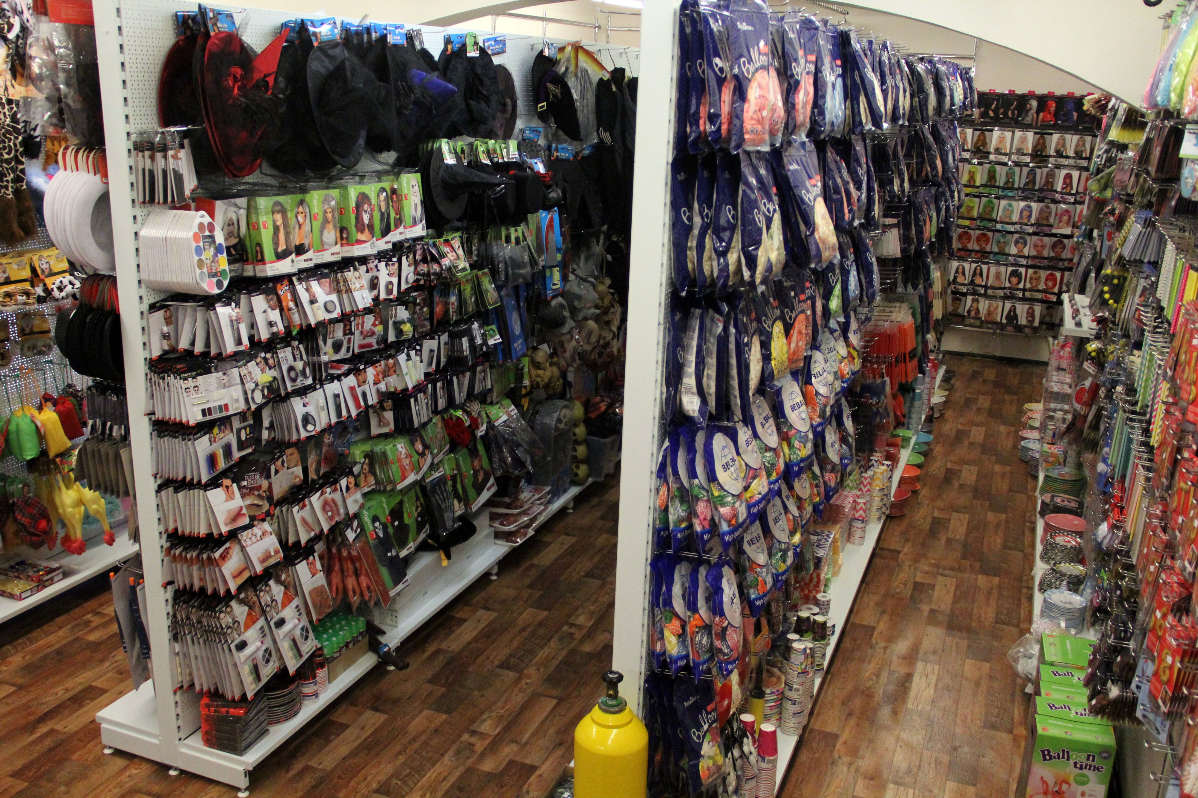 PŮJČOVNA KOSTÝMŮ FLORENC foto 2