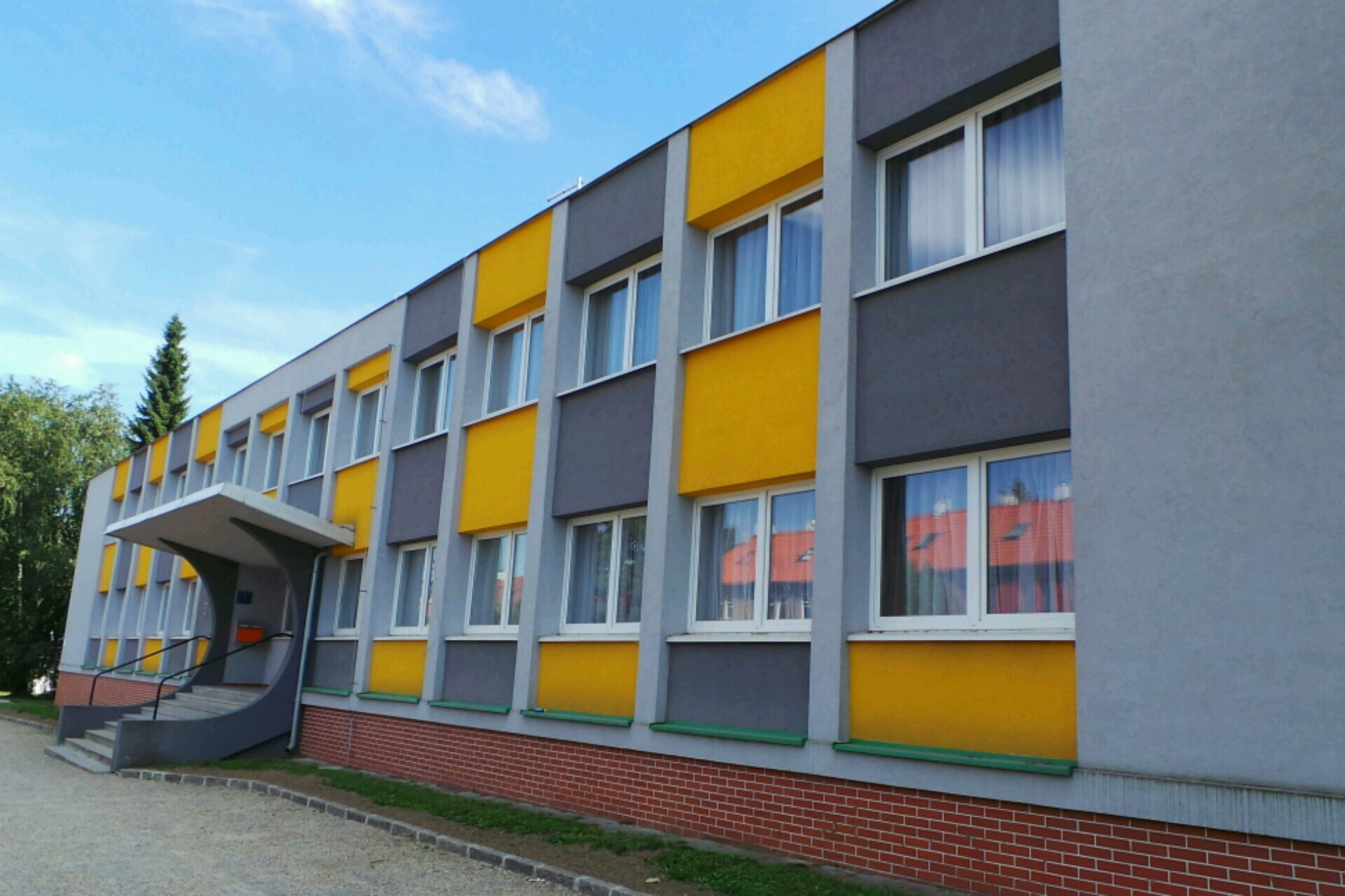 Kolej Na Větrníku blok III. - Univerzita Karlova v Praze