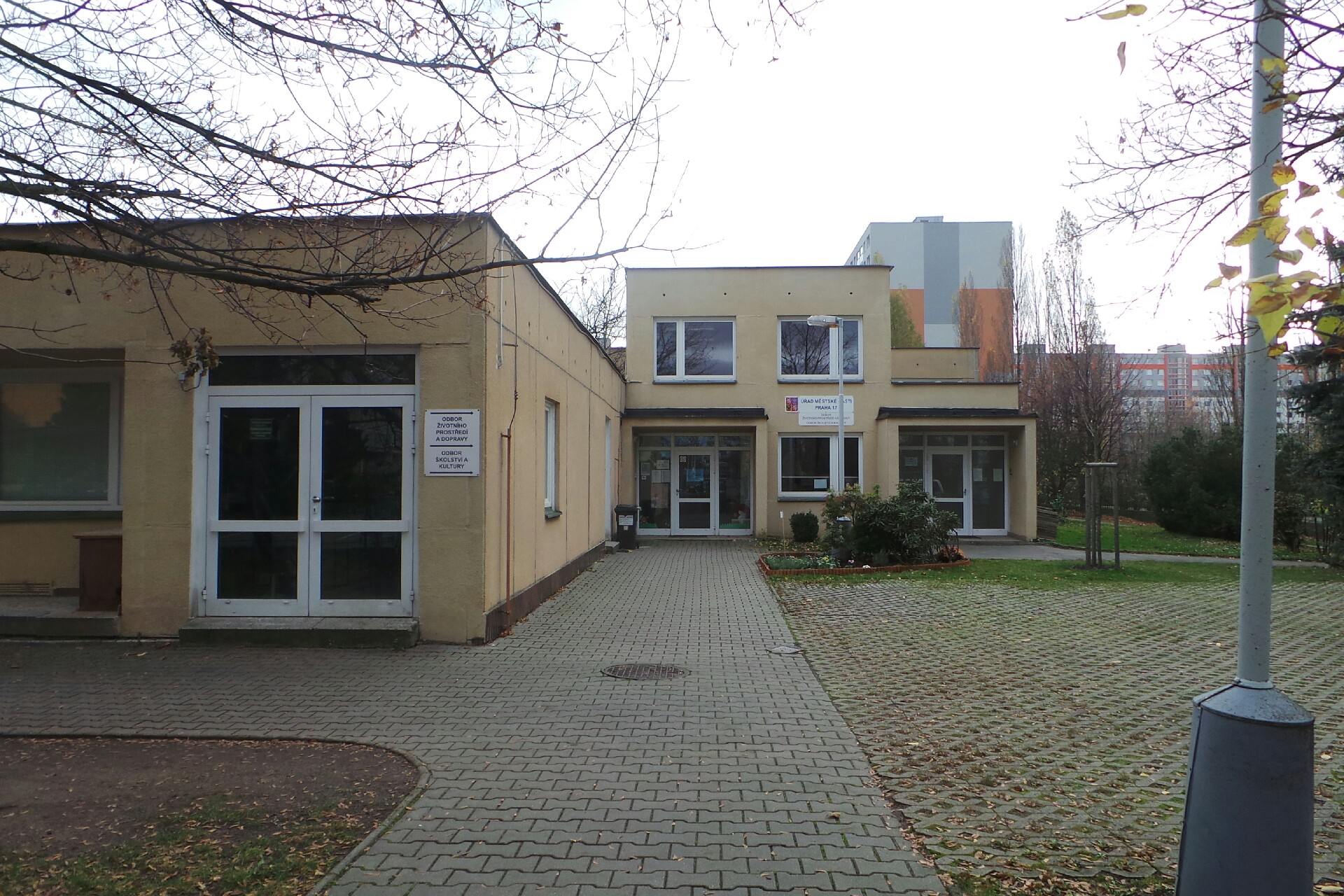 ÚMČ Praha 17 - Odbor školství a kultury