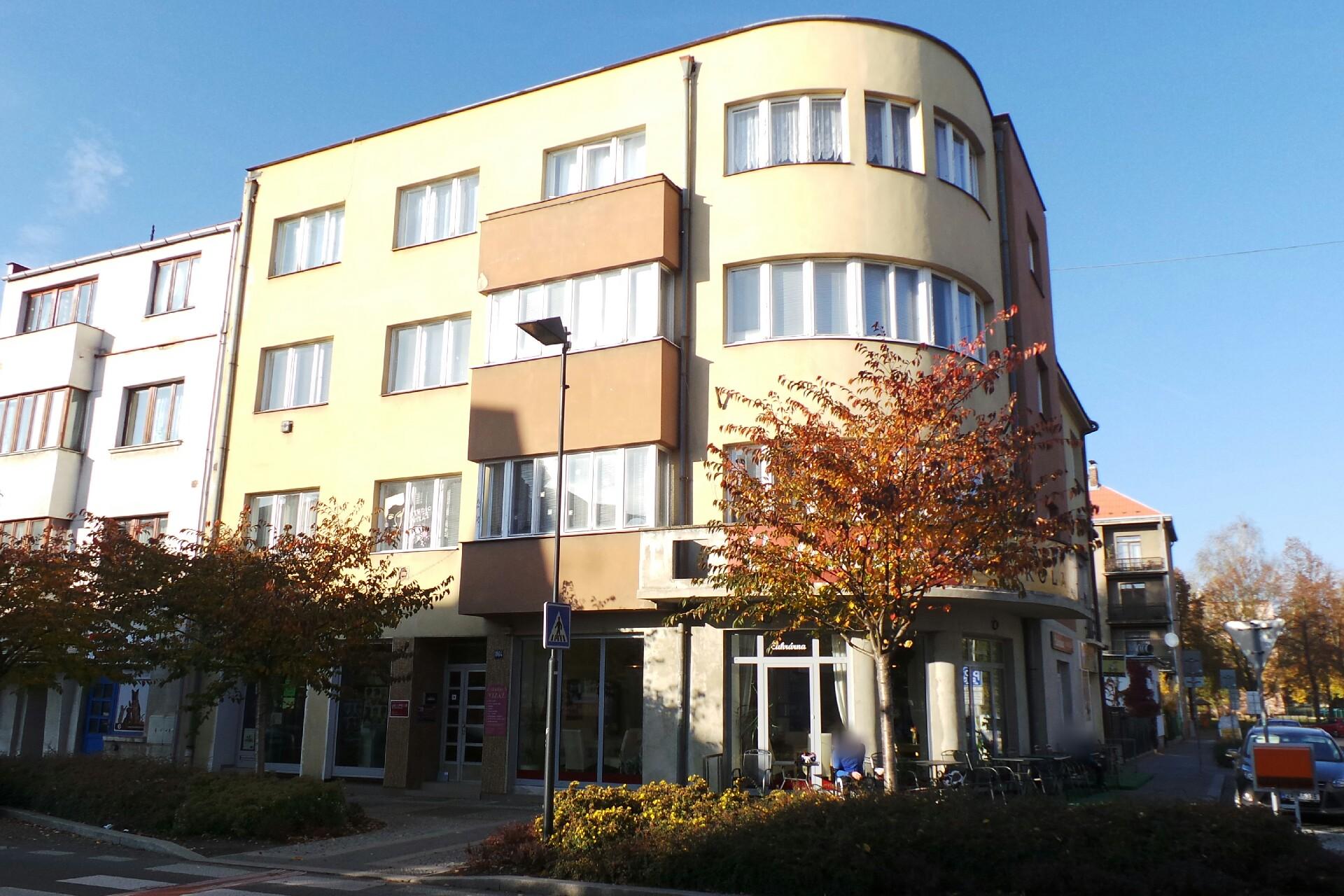 Mgr. Zuzana Hoetzelová