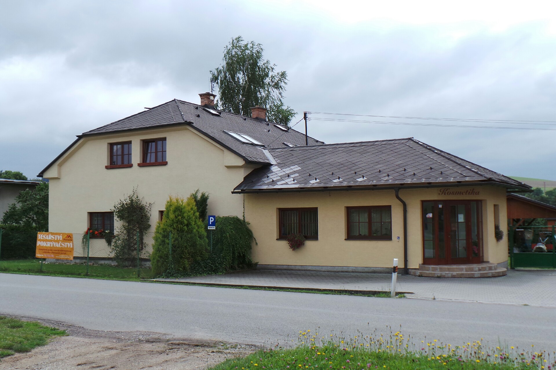 Tesařství a pokrývačství Pecháček