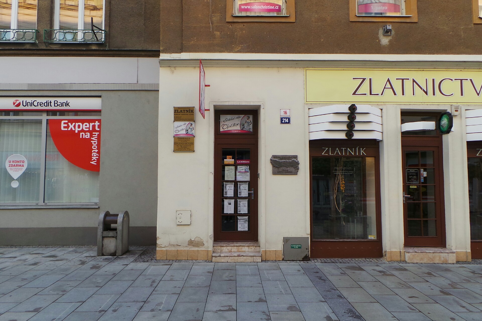 Ing. Olga Lazorišáková - překladatelské služby