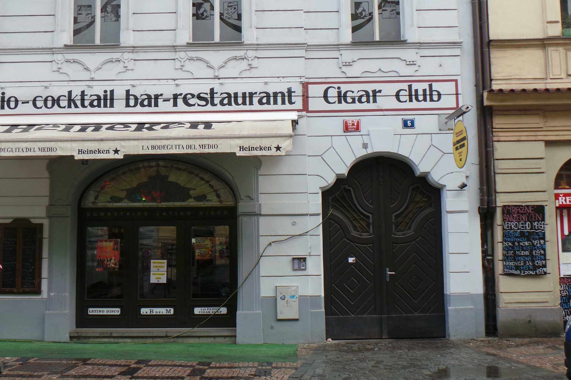 CARISMA - música latina