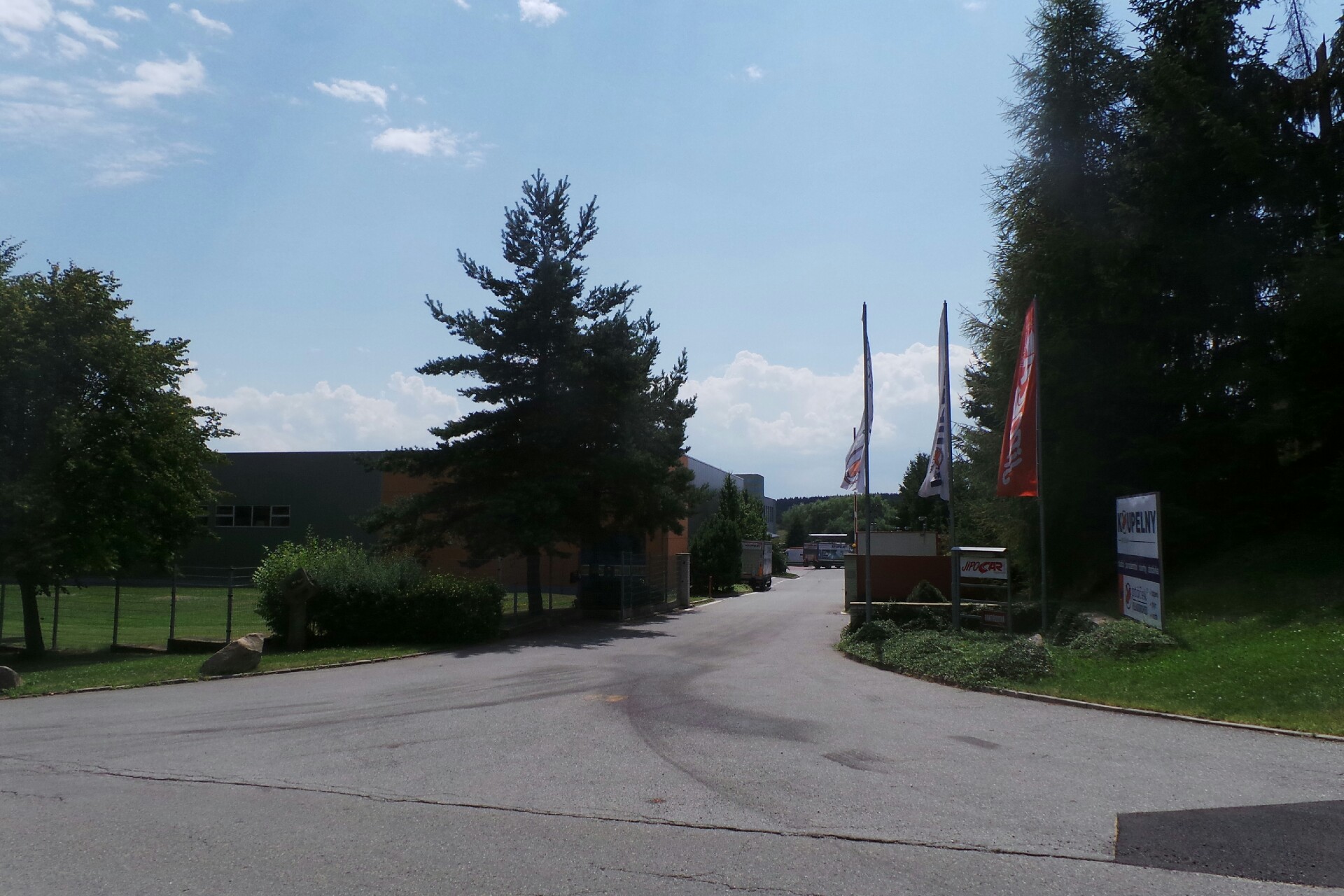 PTÁČEK: topení-voda-plyn