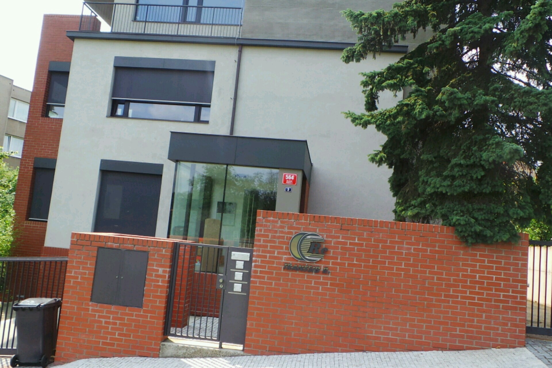 CZECH INSURANCE ACADEMY, s.r.o.