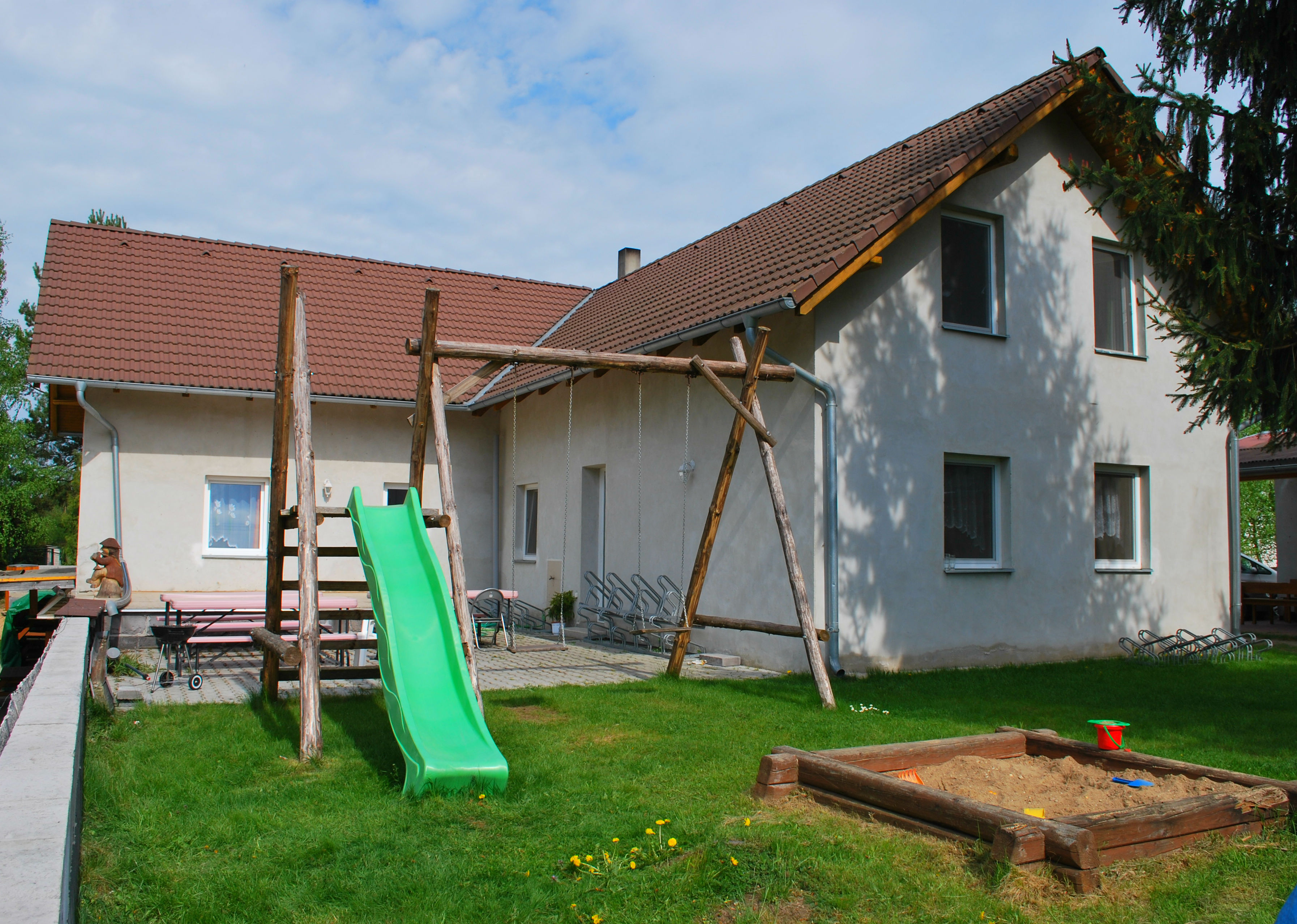 Ubytování Školka foto 4