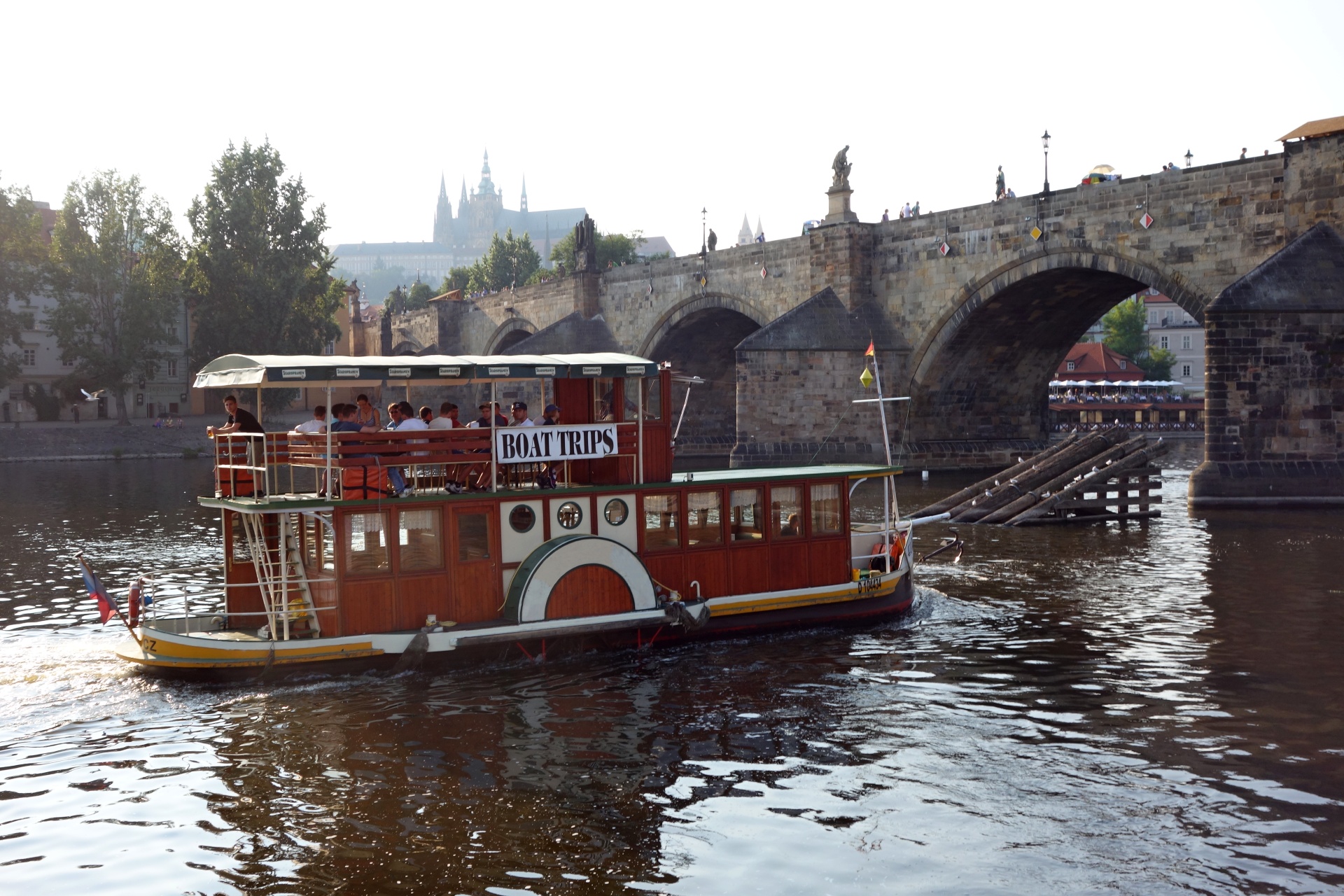 Vyhlídkové lodě Praha – EDUTOP