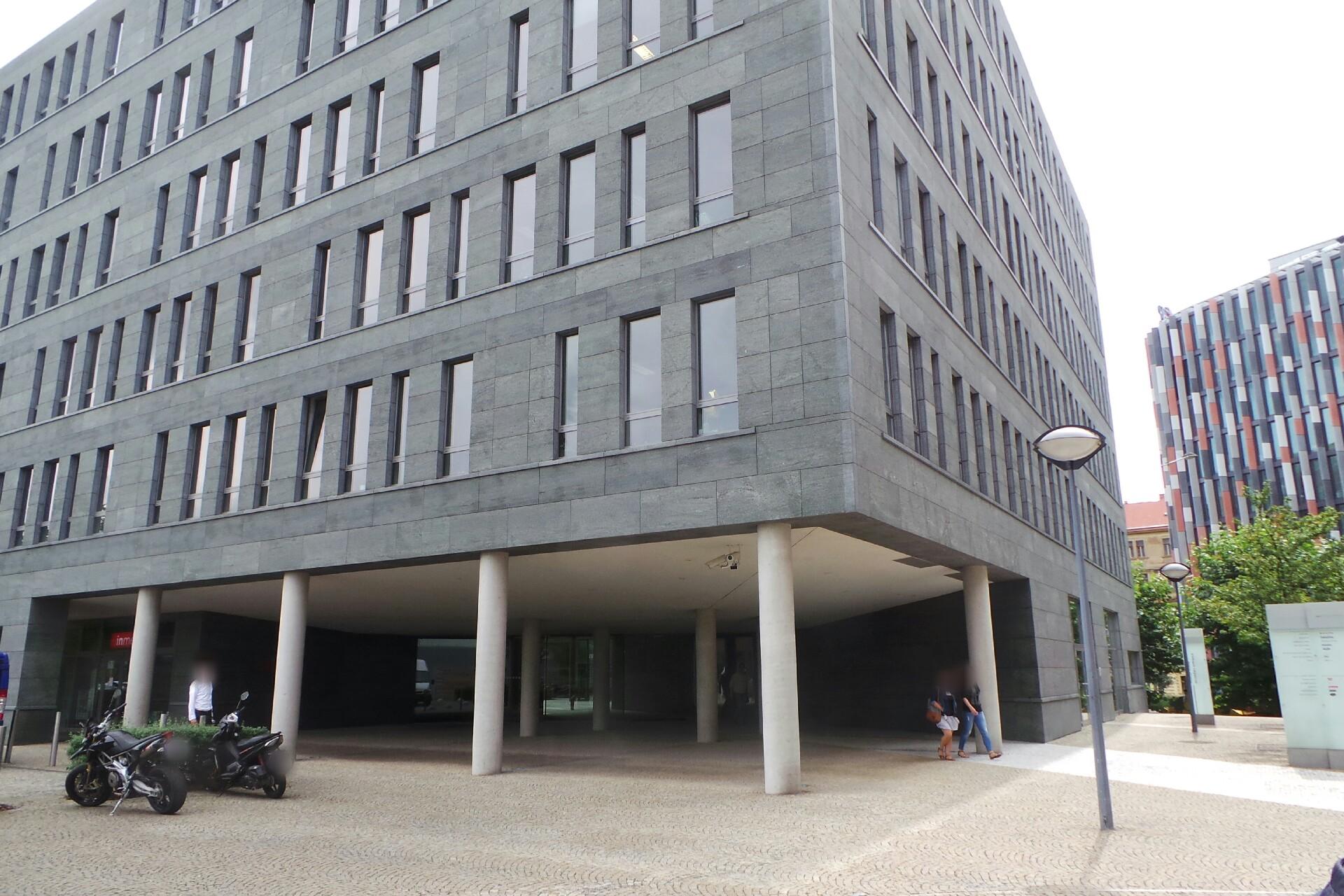 Daňový poradce ev. č. 3757 Adham Hafoudh foto 1