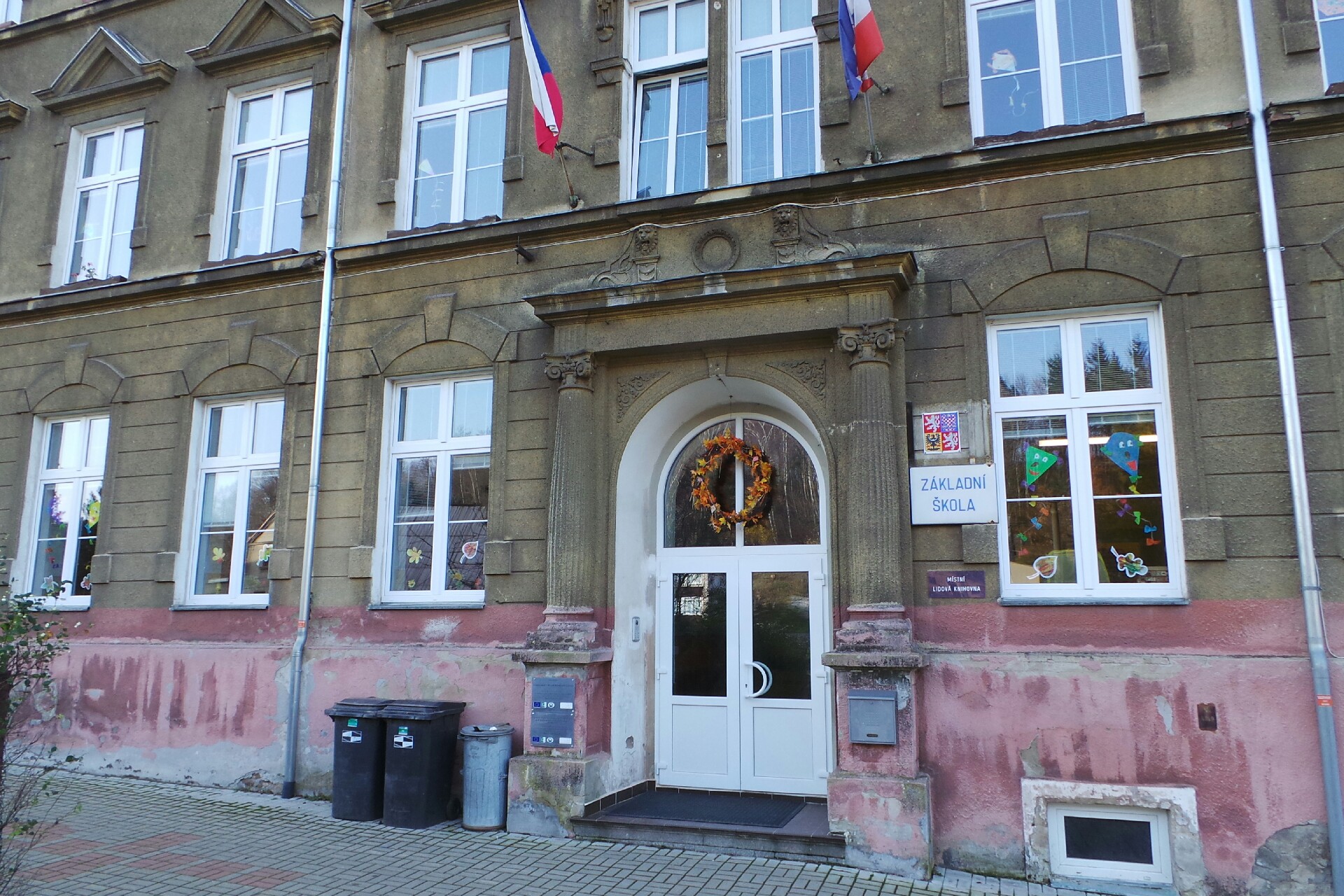 Místní knihovna Petrovice