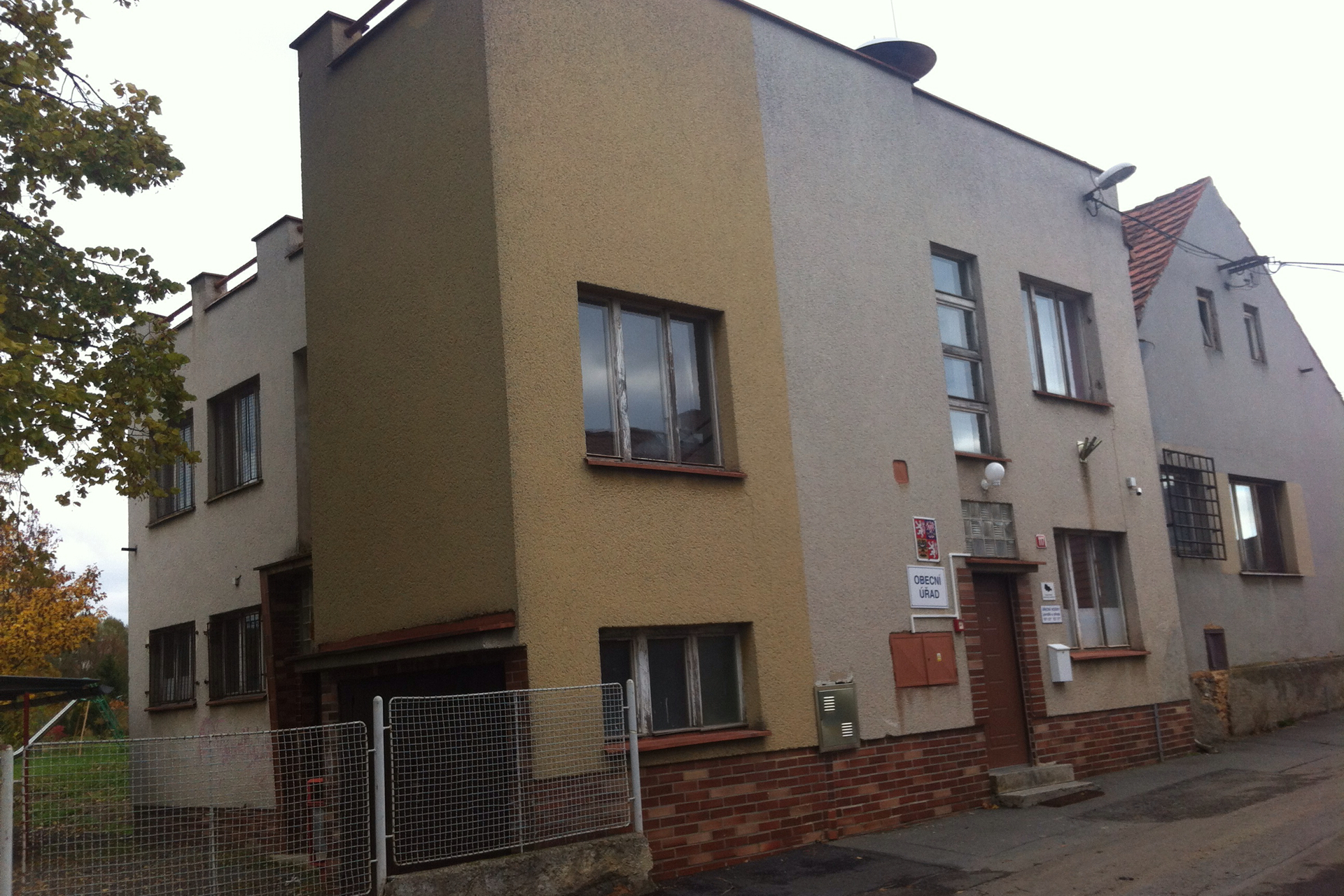 Letkov - obecní úřad foto 3