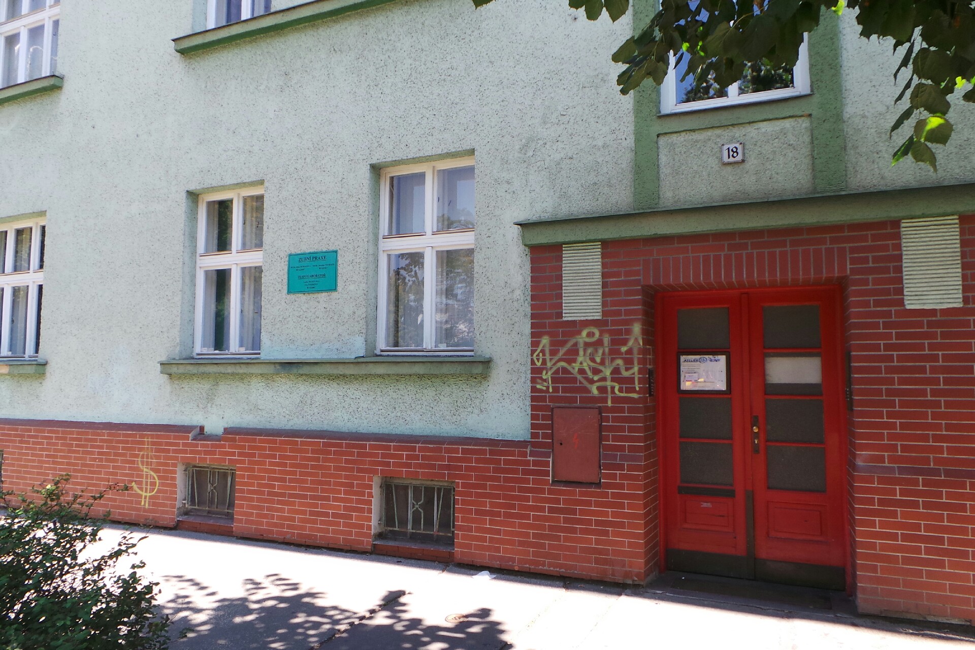 MUDr. Jitka Moravová