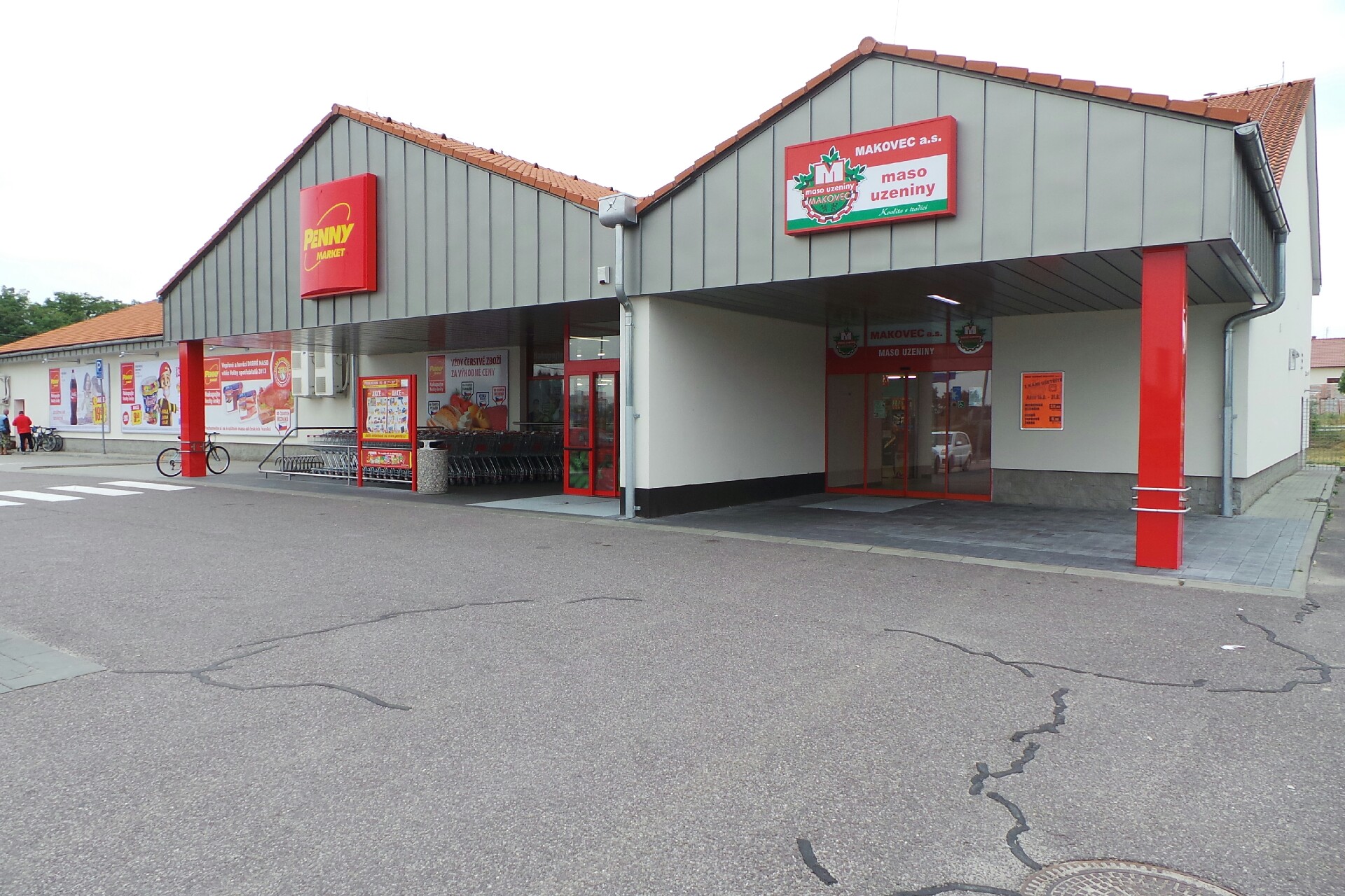 Makovec - maso uzeniny